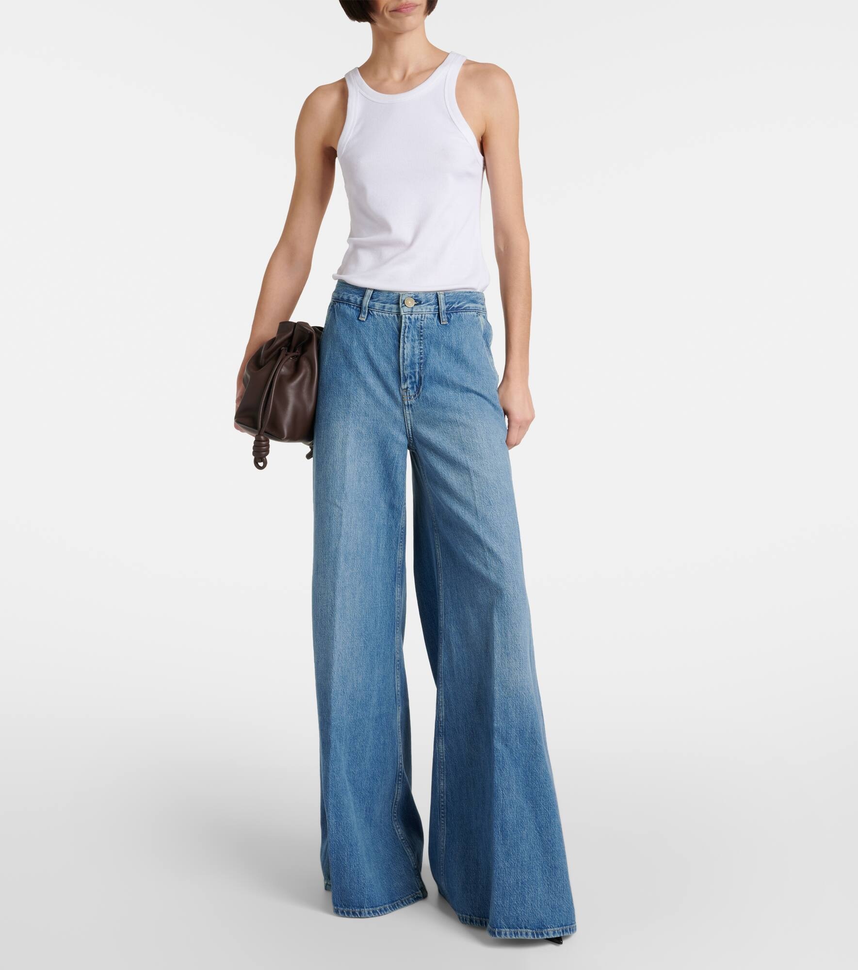 Extra Wide Leg high-rise jeans - 7