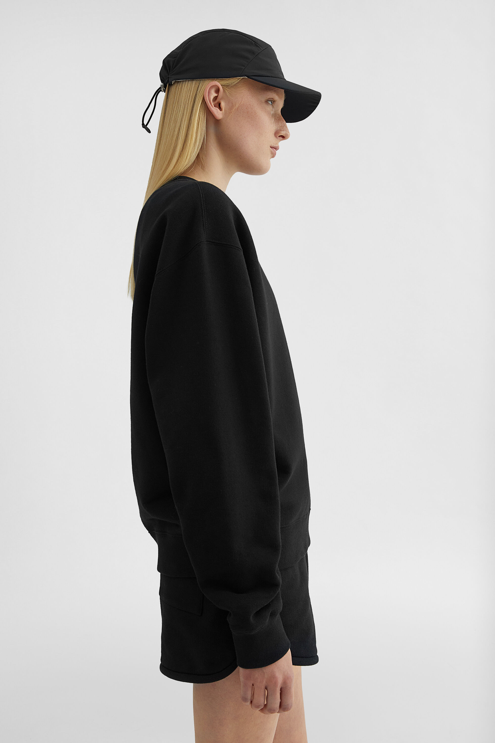 Logo Sweatshirt - 3