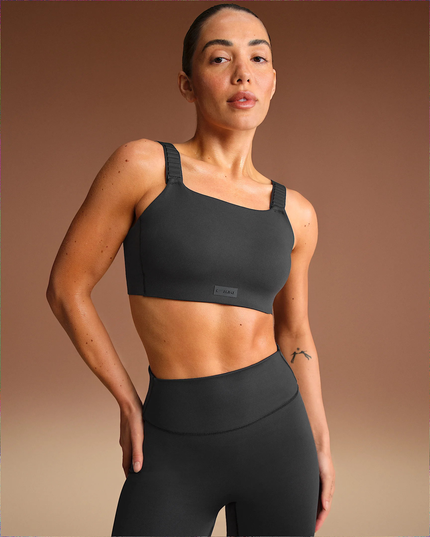 NikeSKIMS Matte Women's Wide-Strap Bra - 1