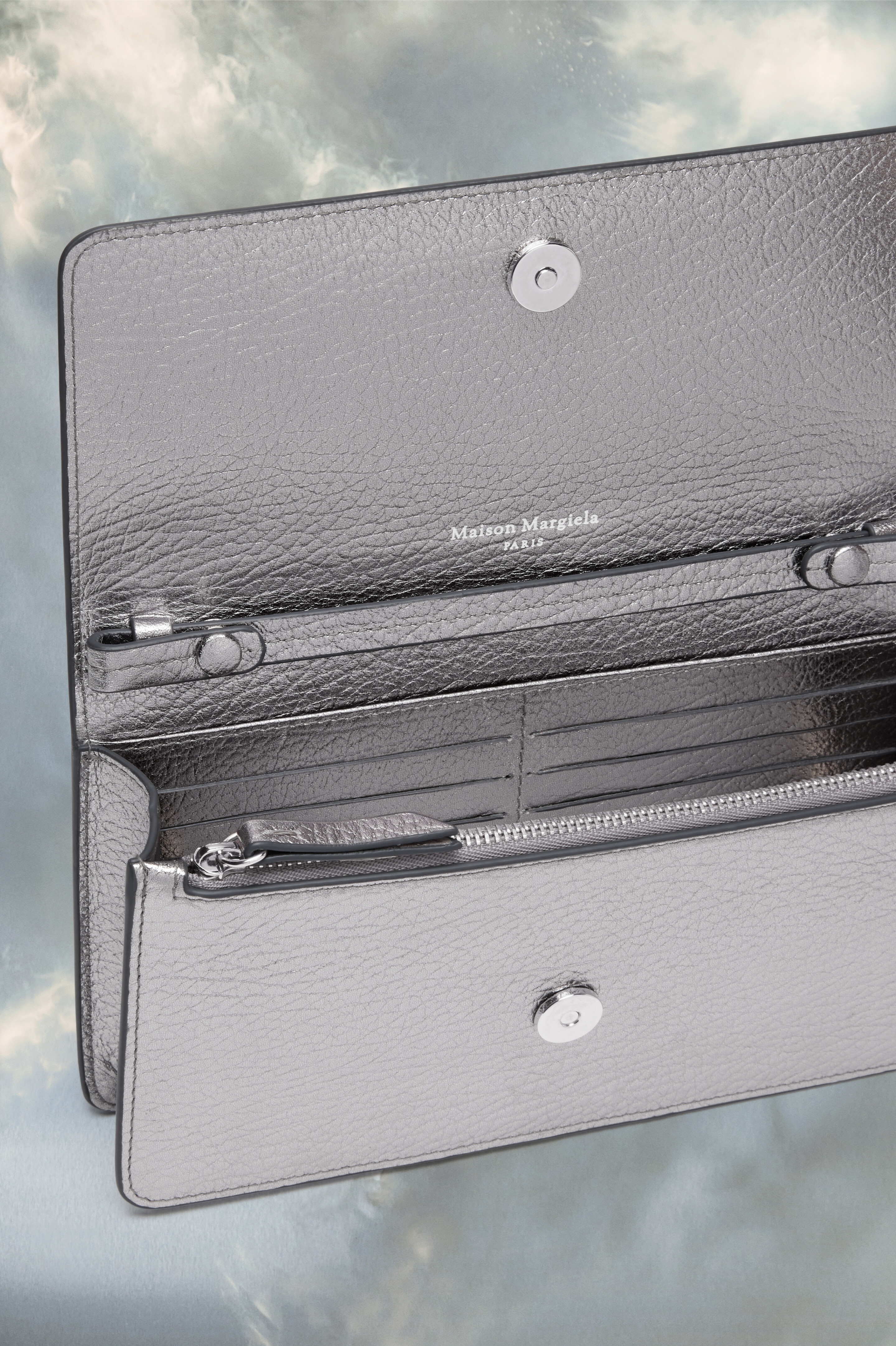 Four Stitches Chain Wallet - 4