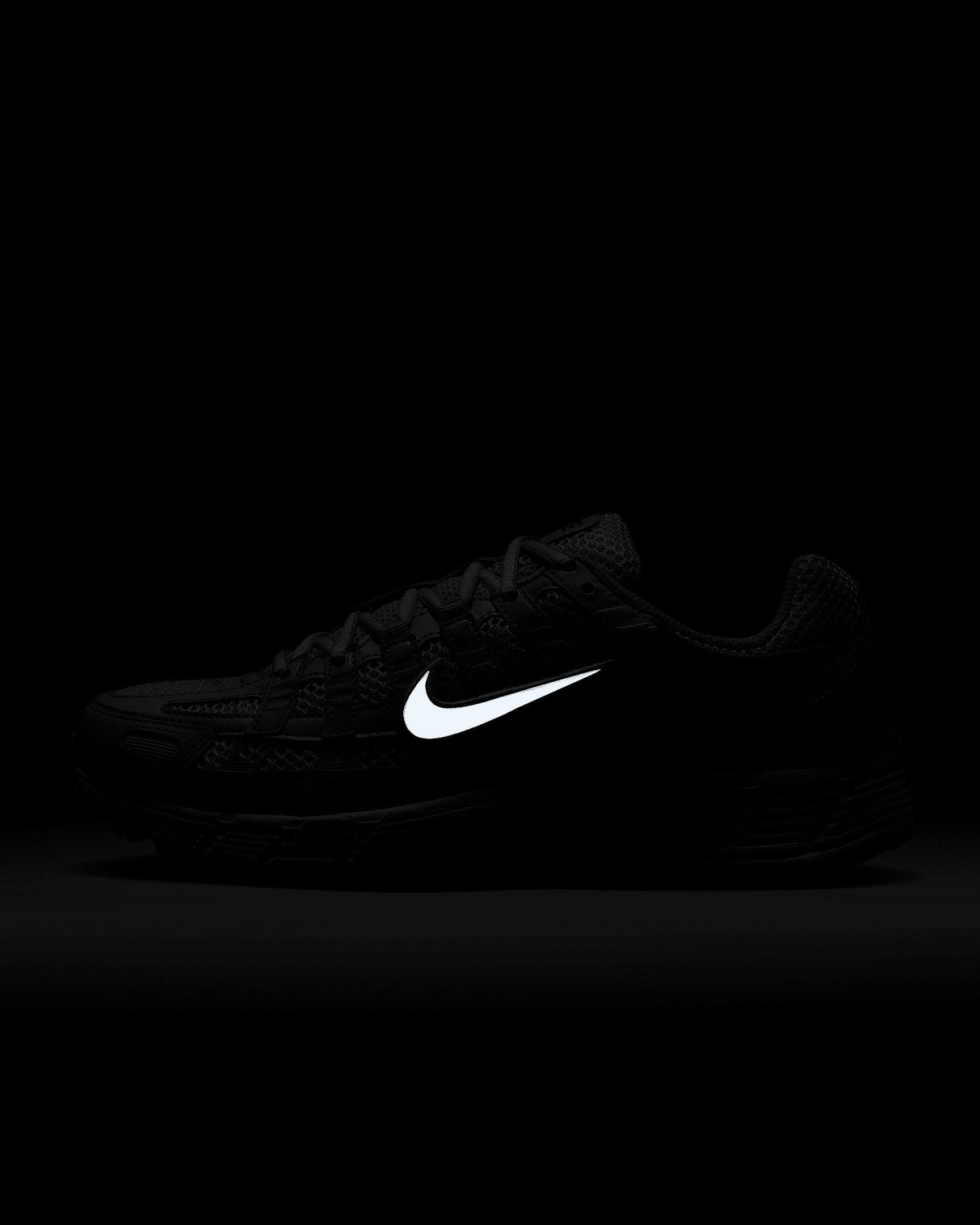Nike P-6000 SE Women's Shoes - 10