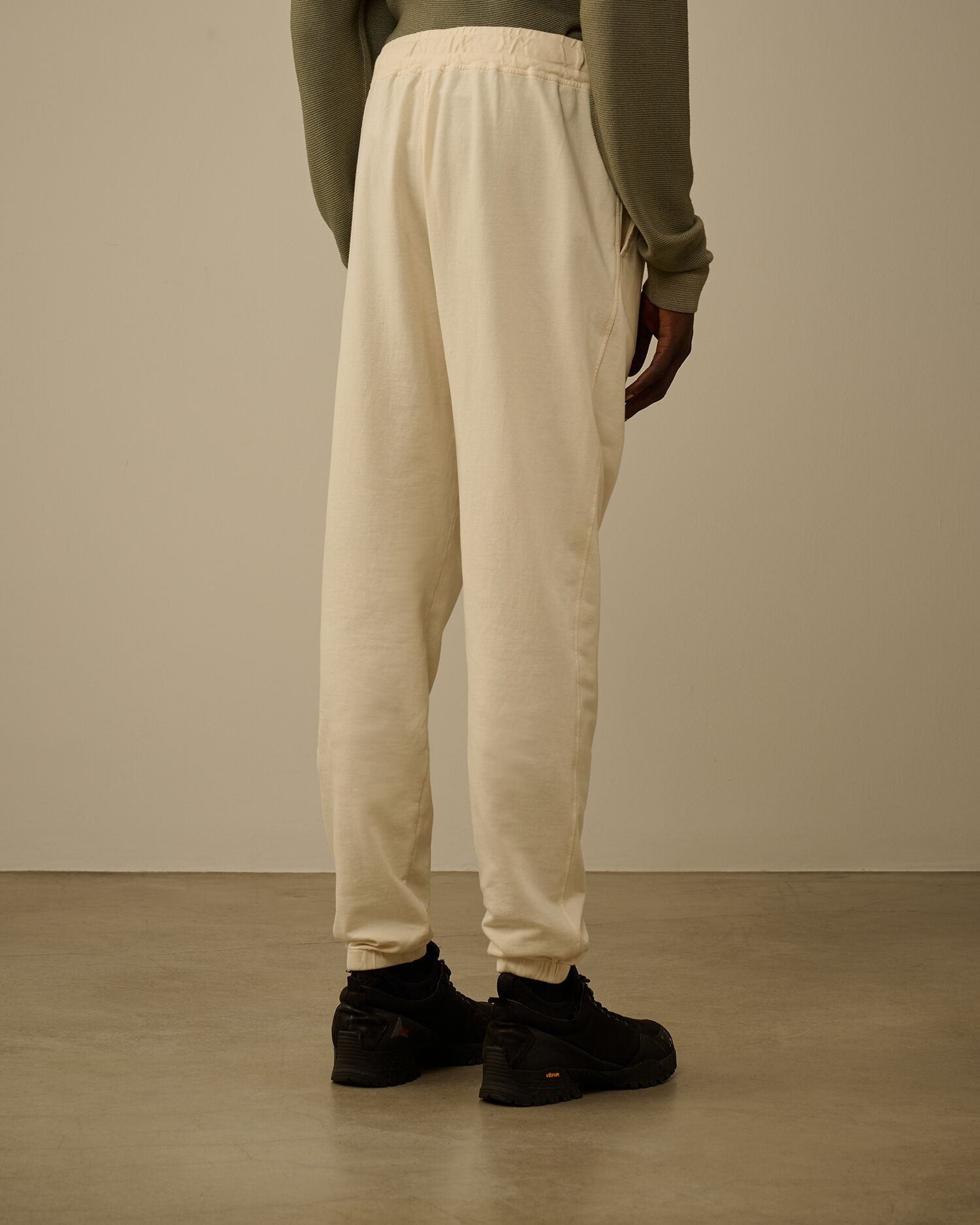 Light Fleece Lens Sweatpants - 4