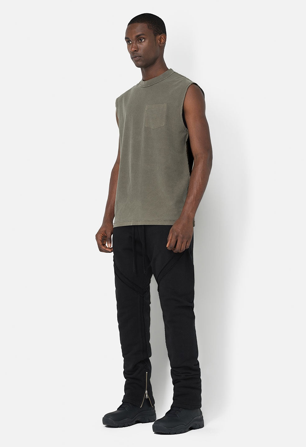 REVERSED RODEO TEE - 4