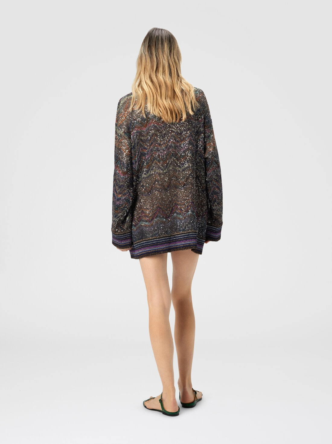 Oversized V-Neck Cardigan with Zigzag Pattern - 3