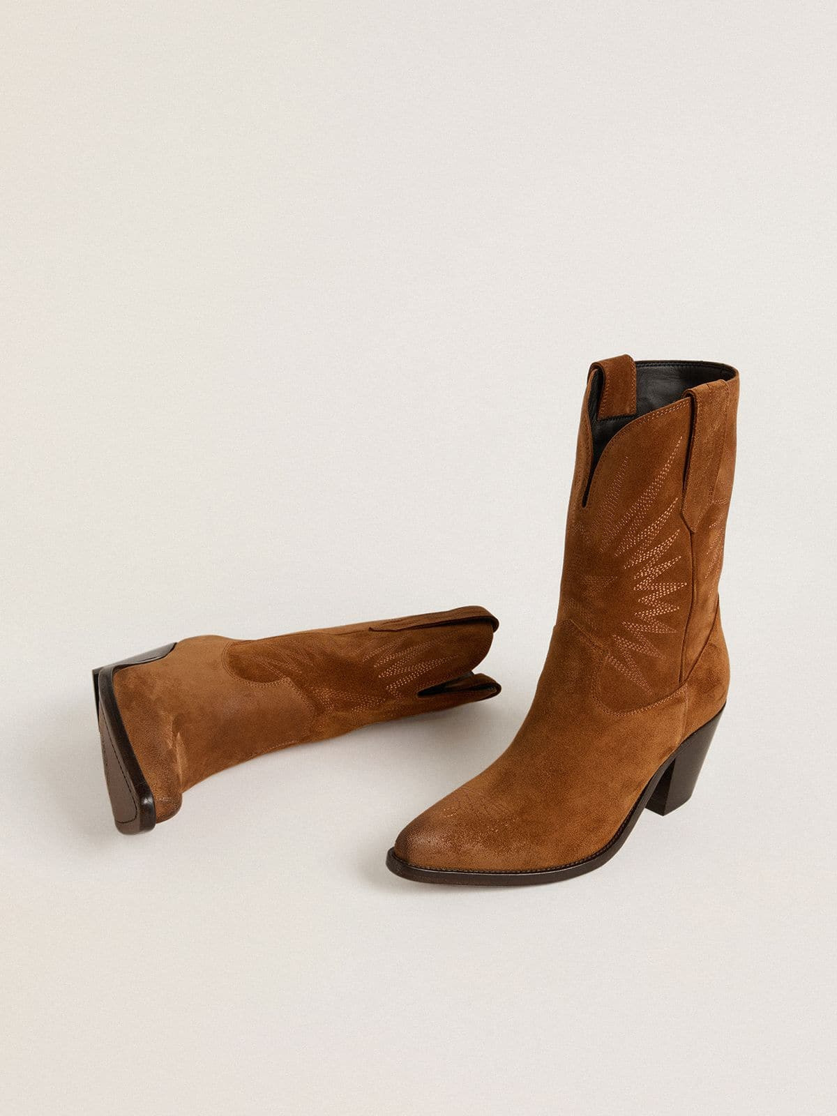 Low Wish Star boots in cognac suede with tone-on-tone embroidered star - 2