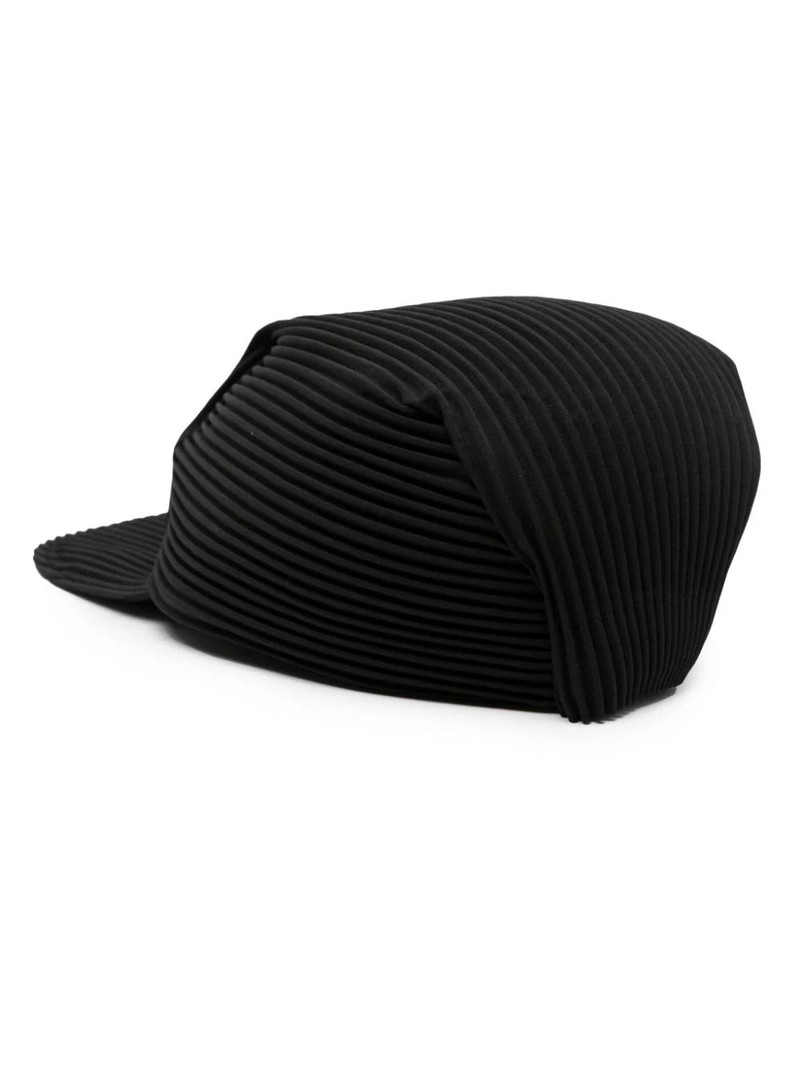 ISSEY MIYAKE AW23 PLEATS CAP - BLACK outlook