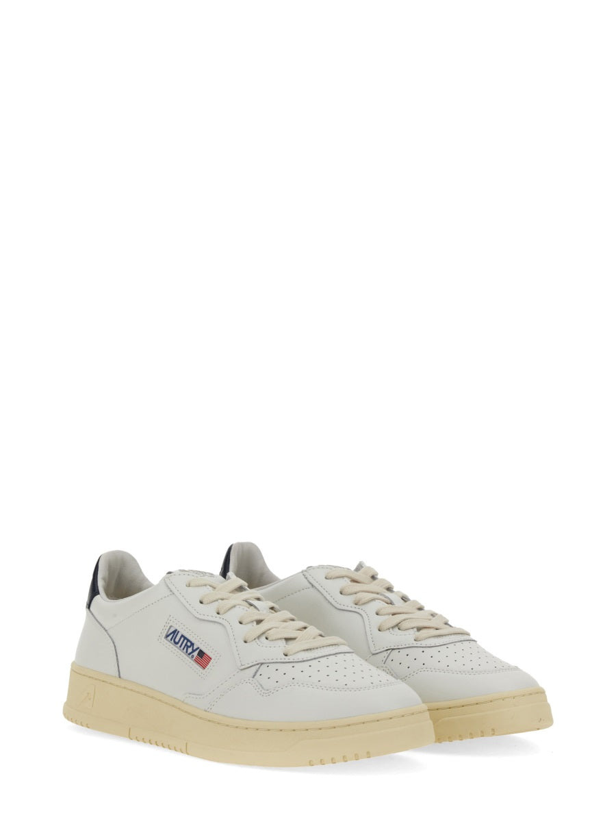 Medalist Low Sneaker - 5