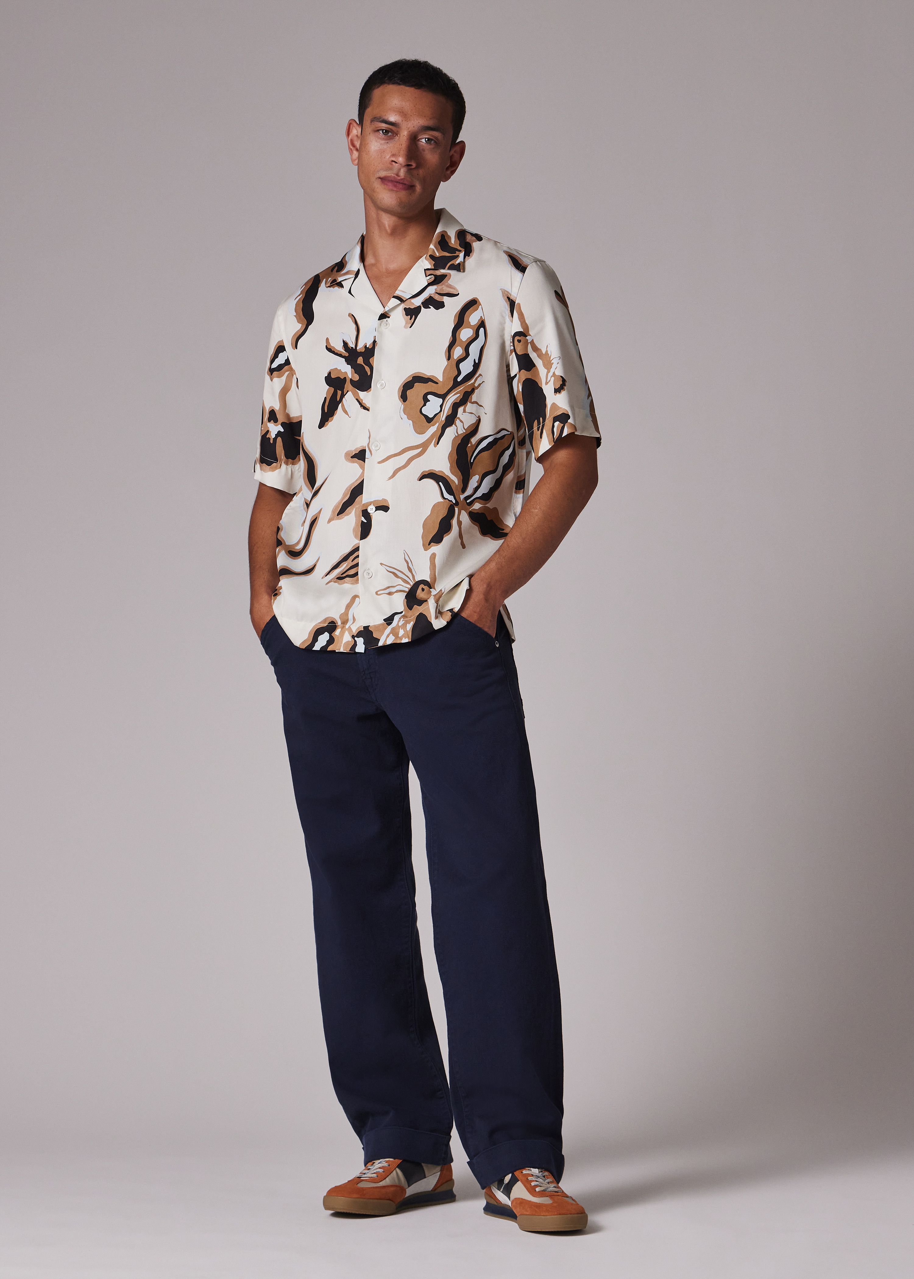 Ecru 'Bohemia' Print Short-Sleeve Shirt - 8