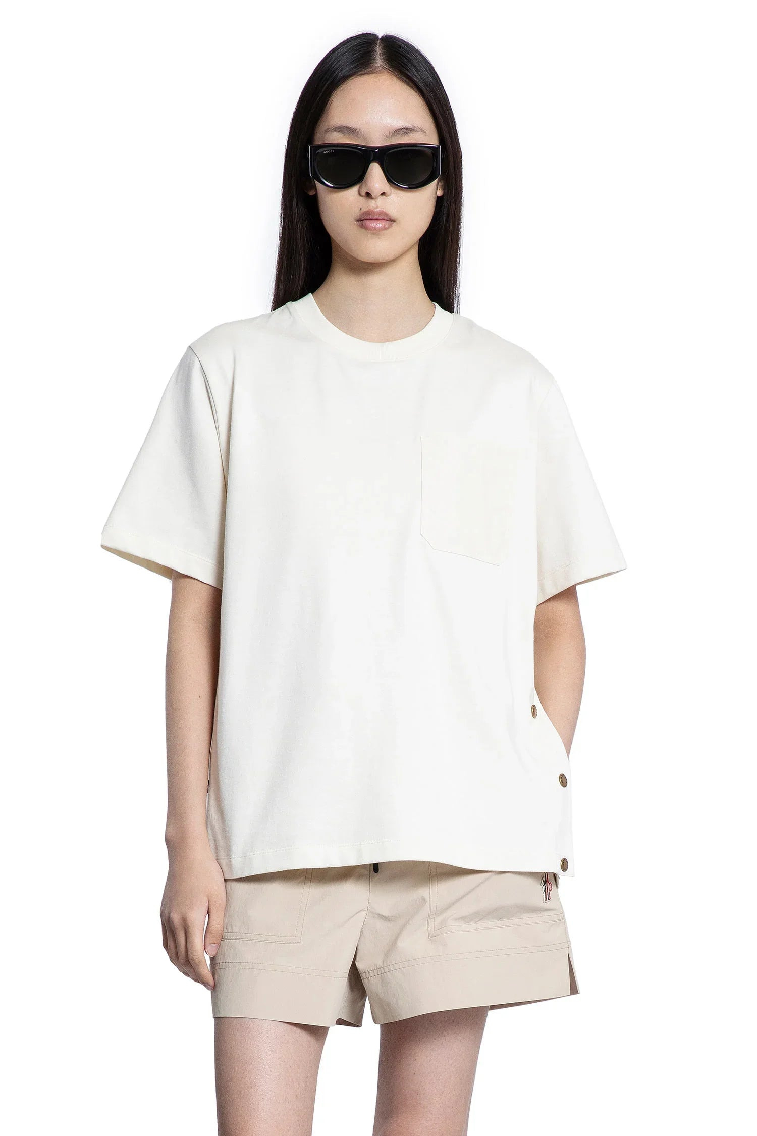 Cotton-T-Shirt-With-Pocket - 5