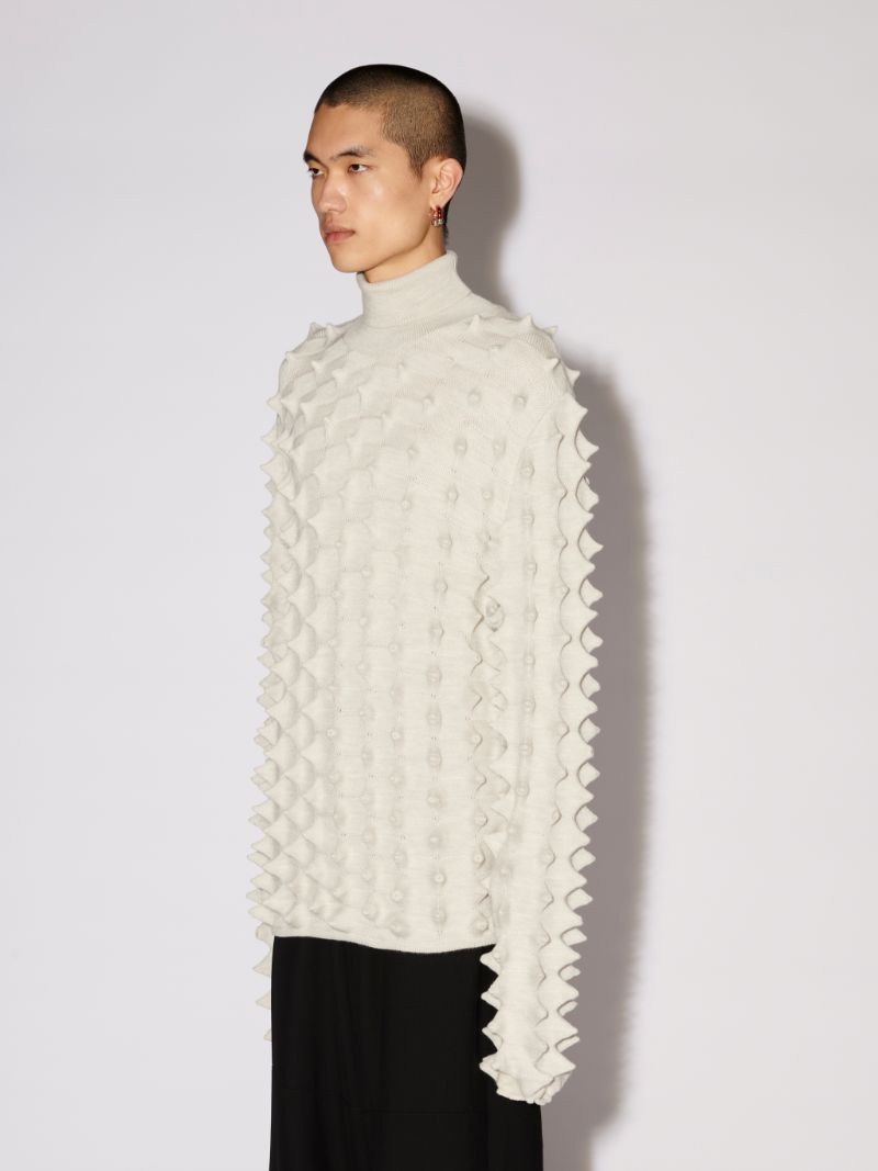 SPIKES TURTLENECK - 5