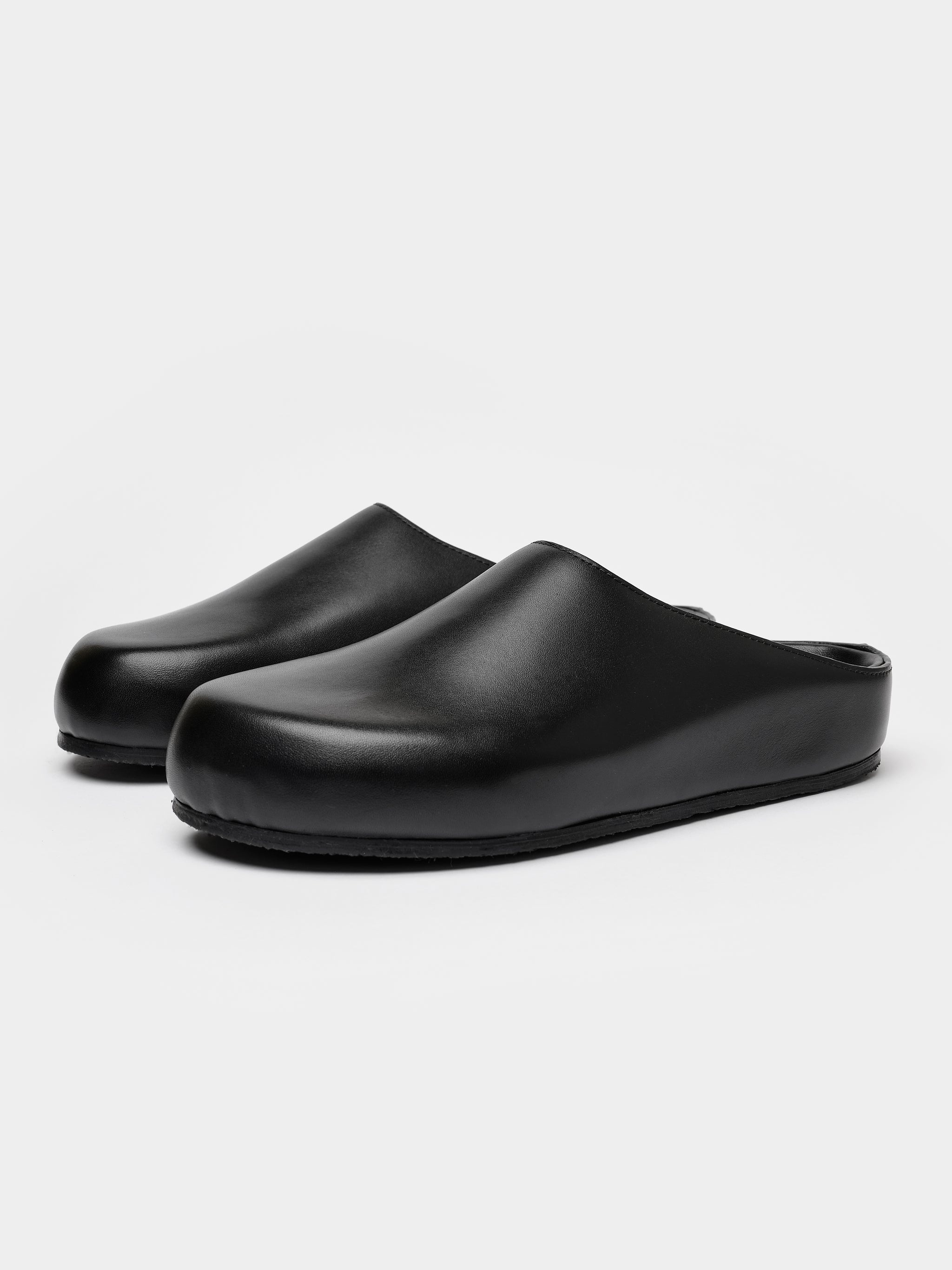 【関税込み】Studio Nicholson ブラック Wearing クロッグ Studio Nicholson Men's Wearing Clog | REVERSIBLE