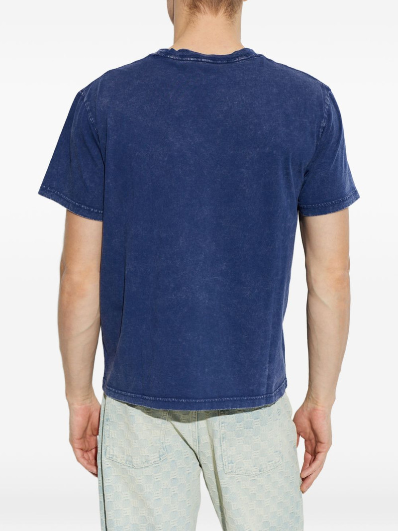 graphic T-shirt 4