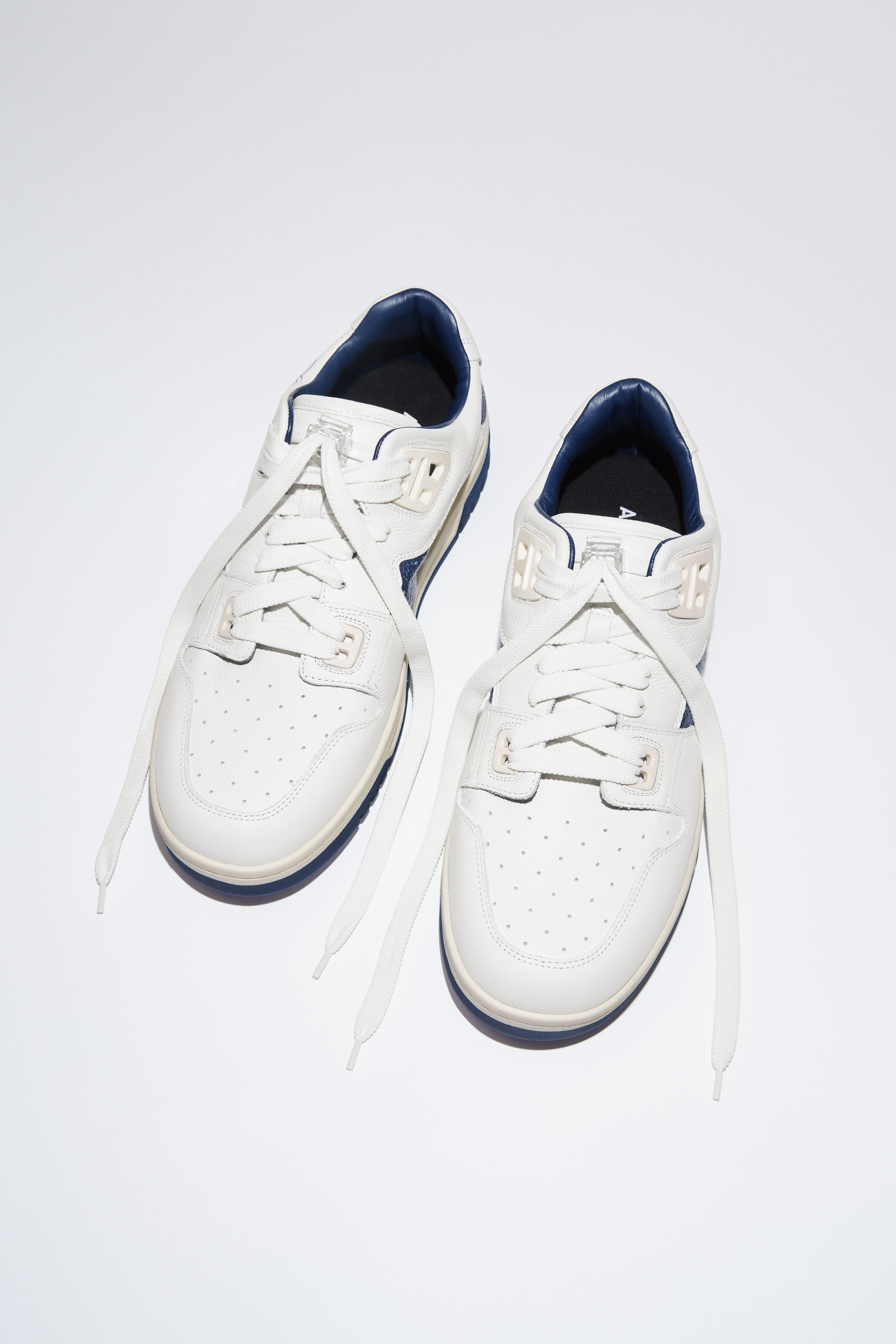 Low top sneakers - White/blue - 3