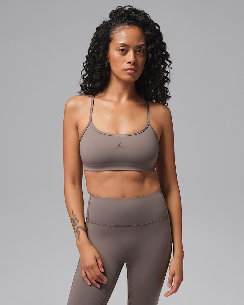 Jordan Jordan Sport Flightweight Women's Light-Support Sports Bra outlook
