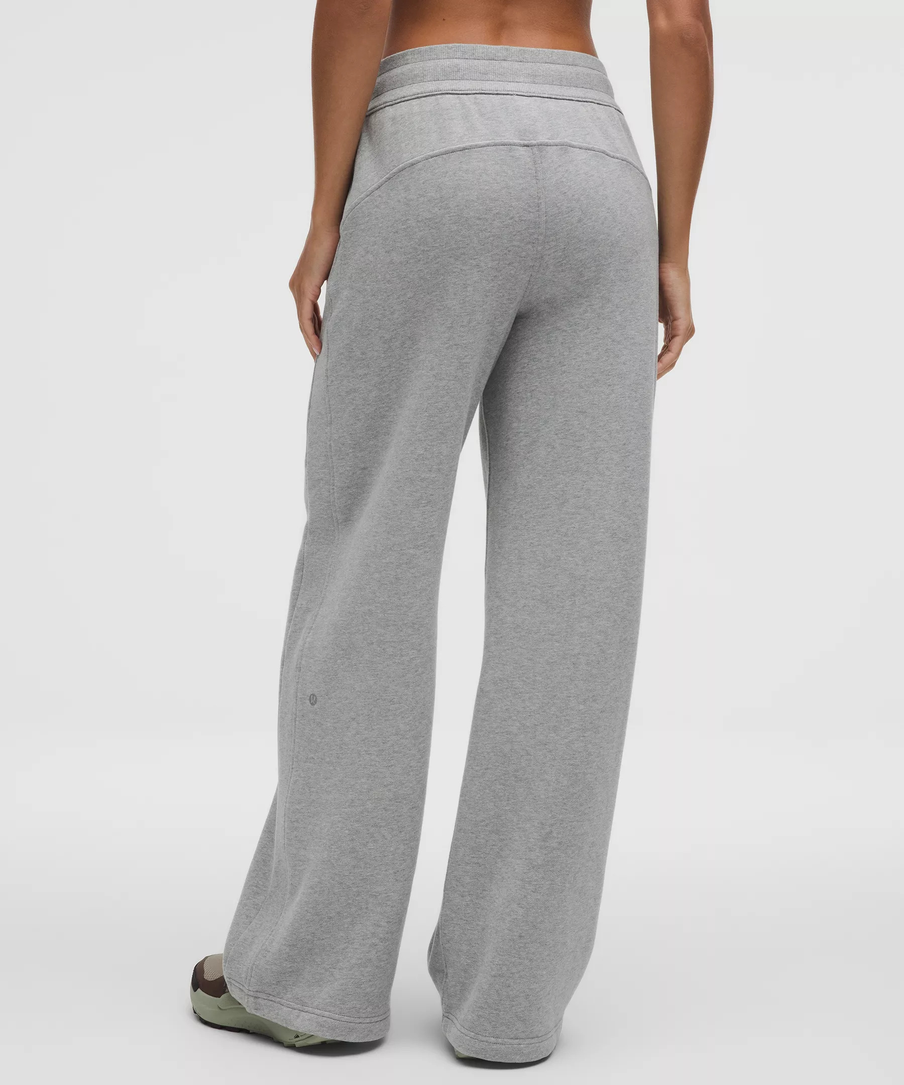 Scuba Mid-Rise Wide-Leg Pant *Short - 3