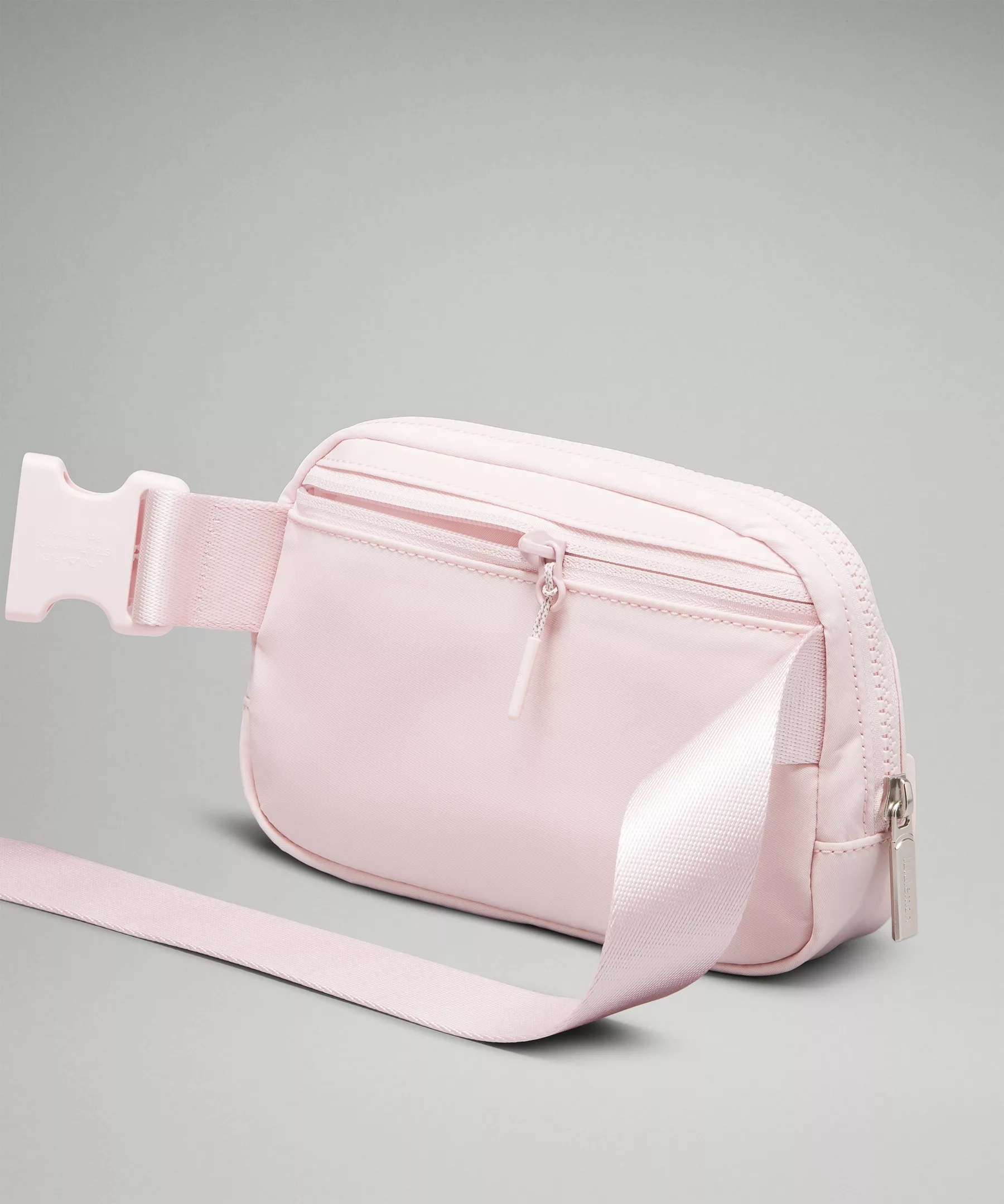 Everywhere Belt Bag 1L - 4