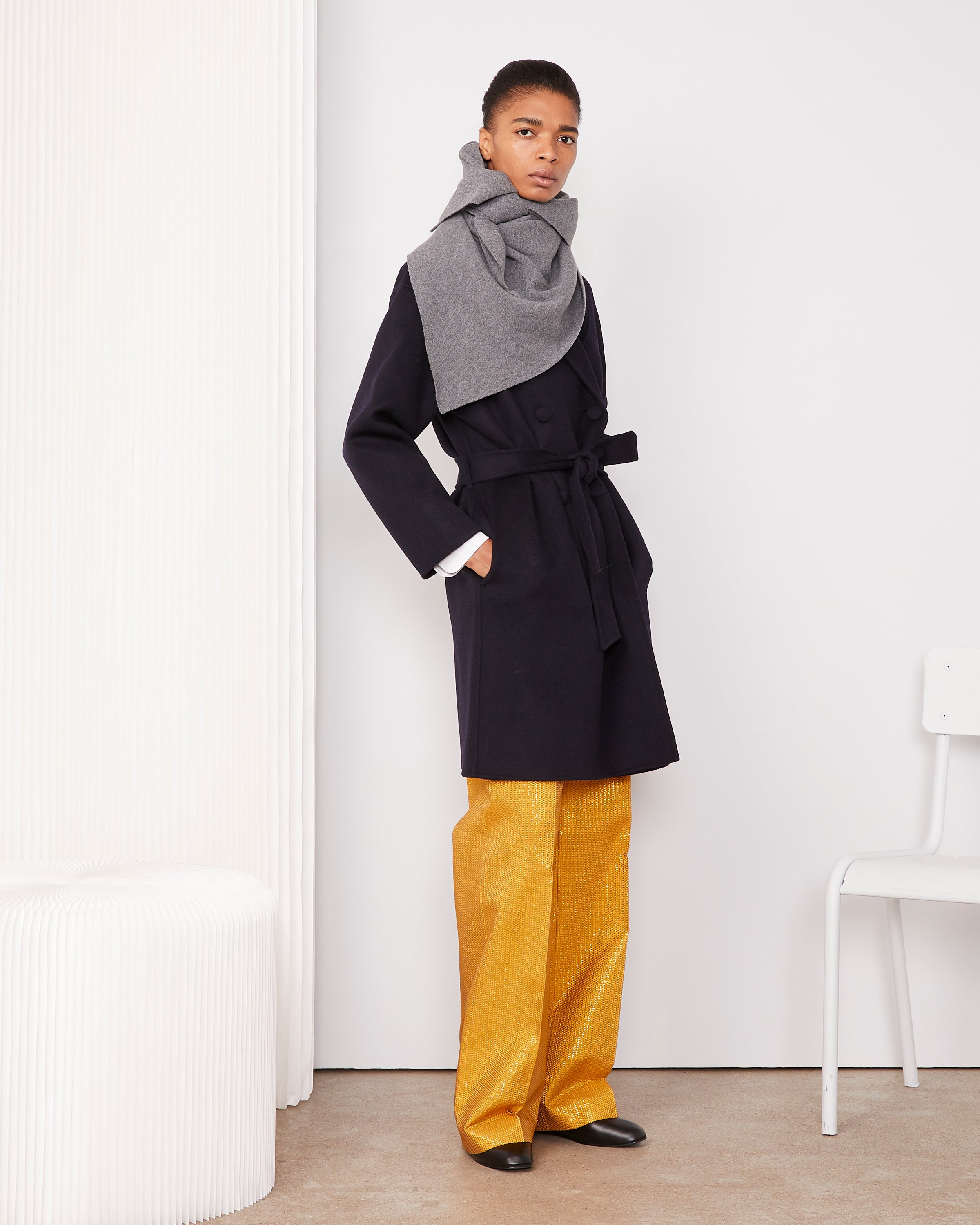 TRIANGLE SCARF - 5