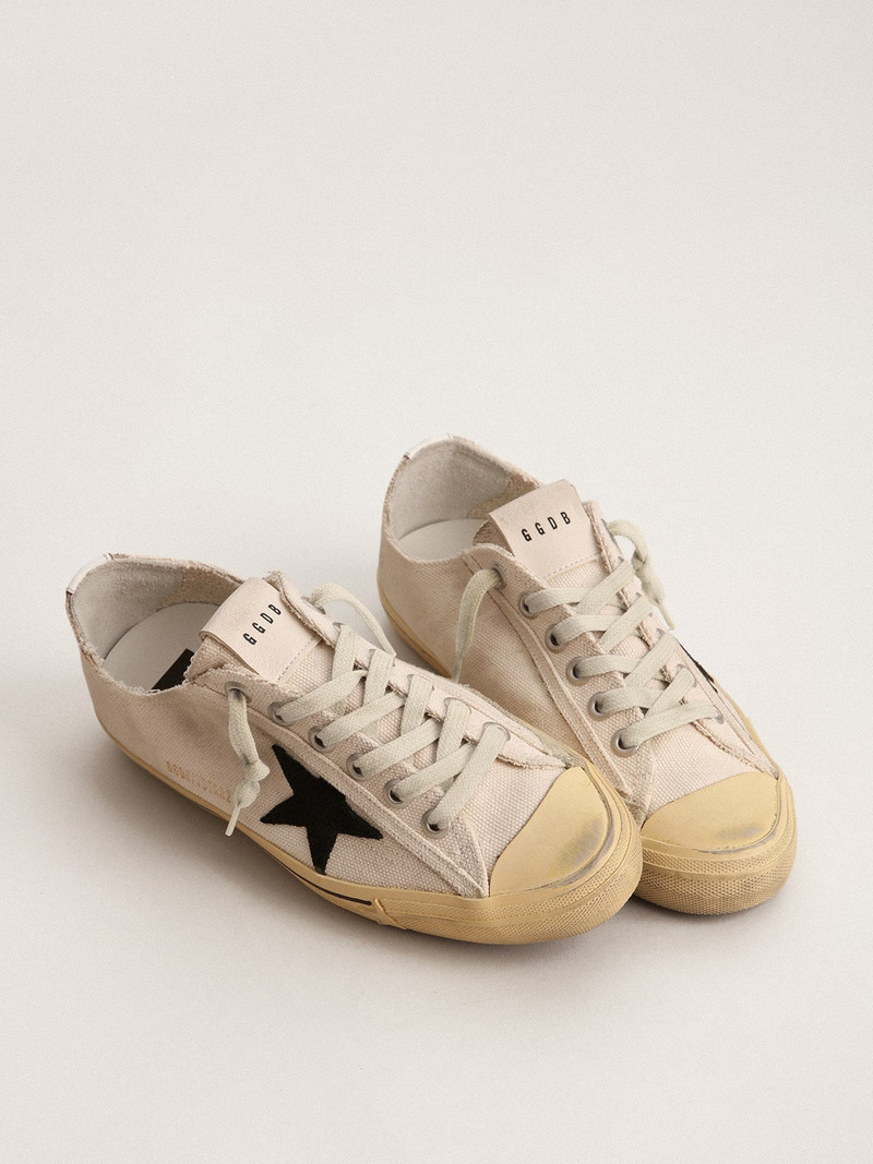 Golden Goose V-Star LTD sneakers with black suede star and embroidered lettering outlook