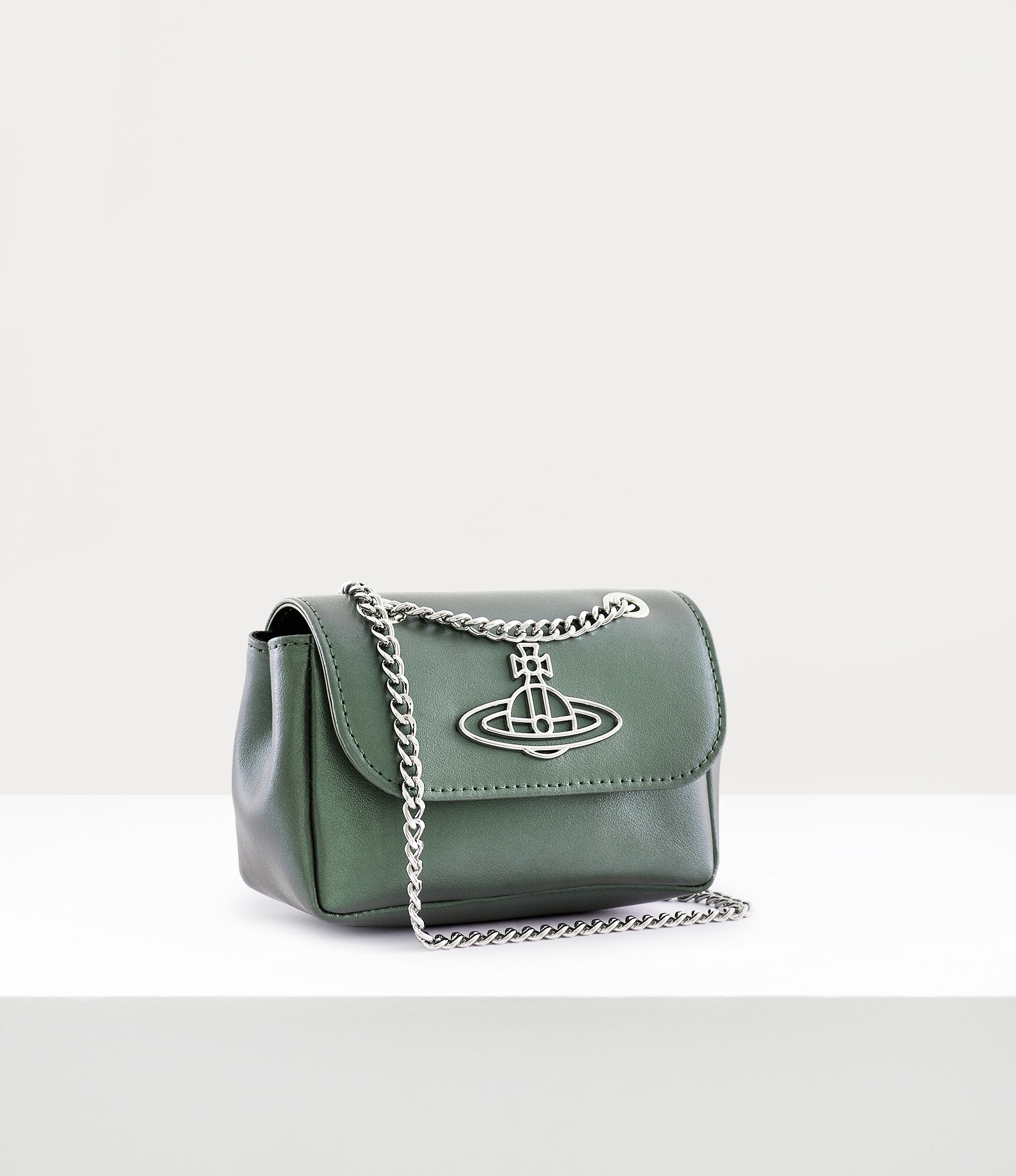 PEARLISED LEATHER THIN LINE ORB SMALL PURSE WITH CHAIN - 2