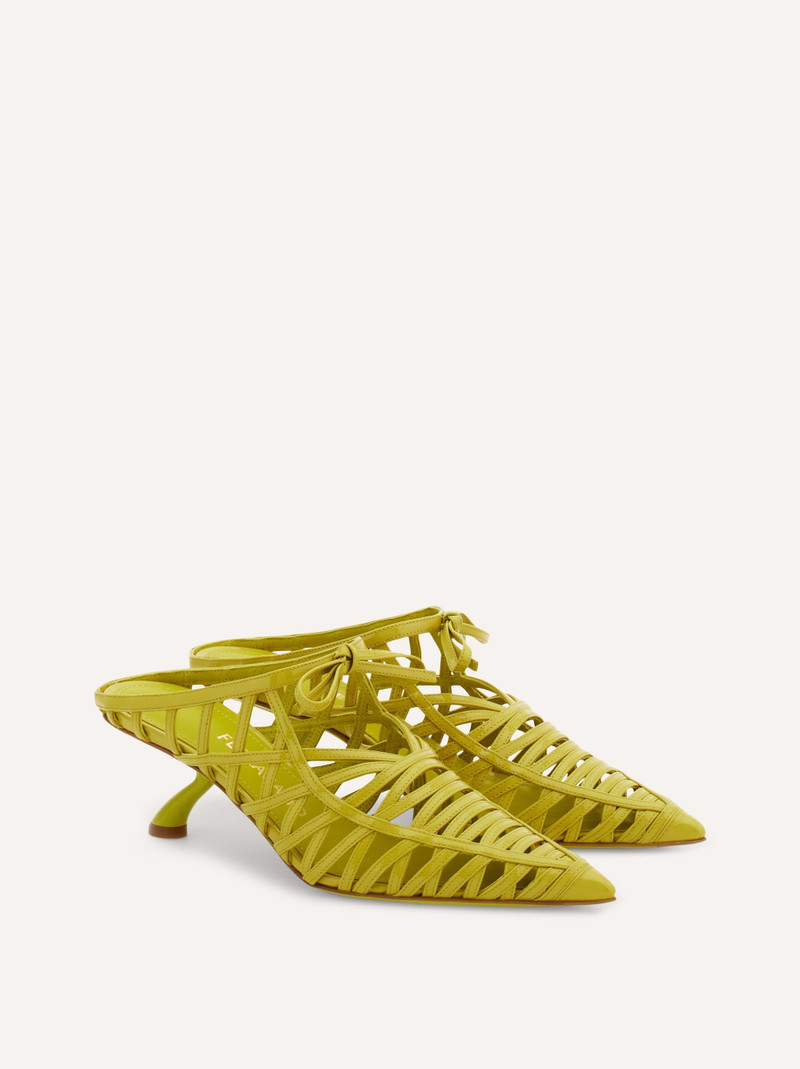S-shaped heel mule 2
