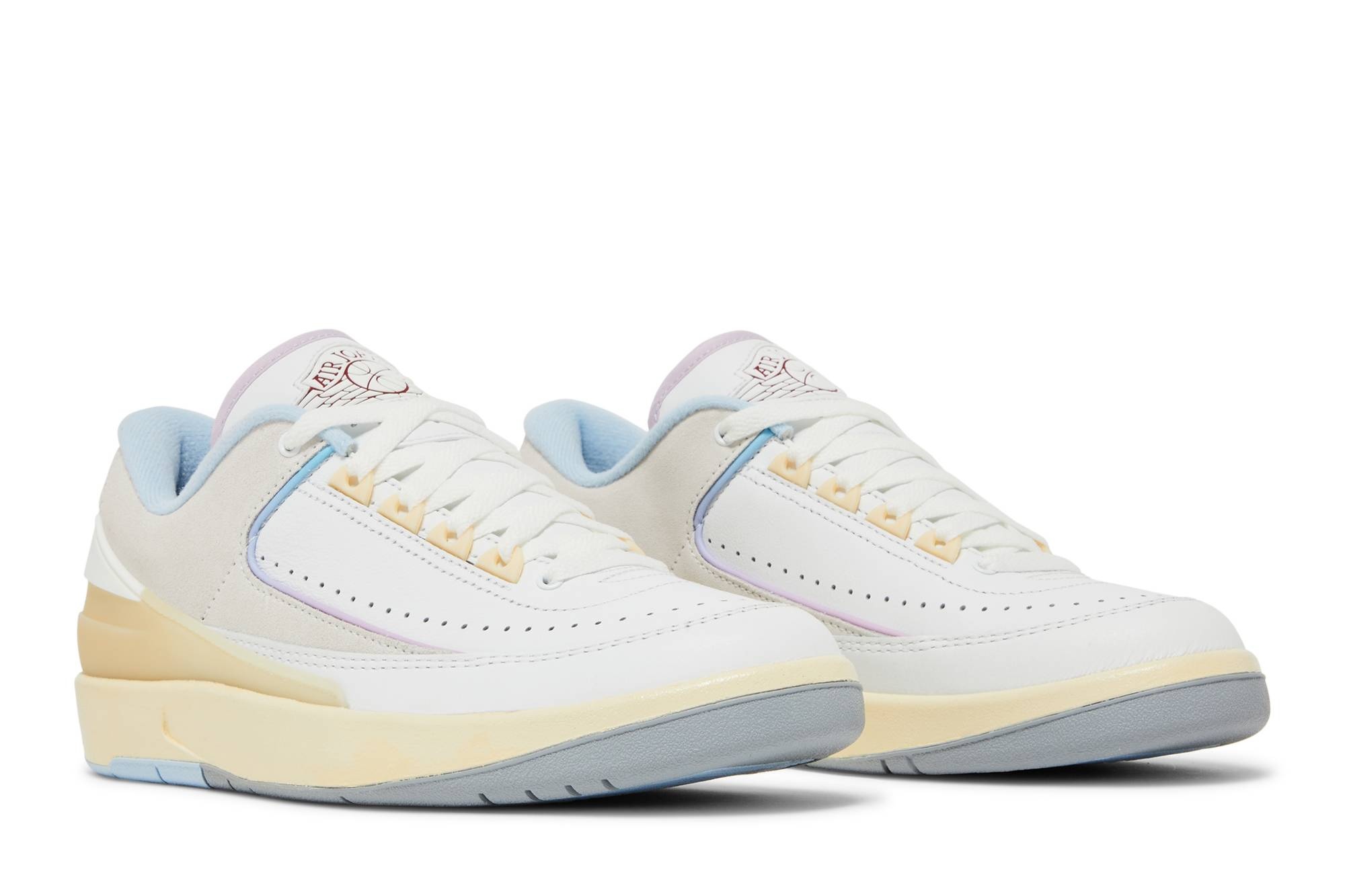 Wmns Air Jordan 2 Low 'Look, Up in the Air' - 8