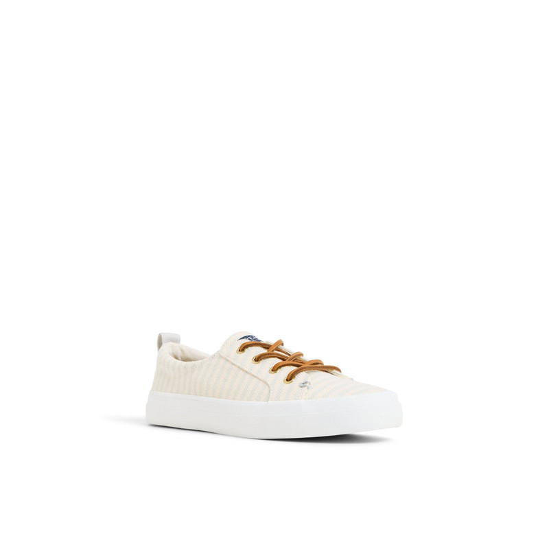 Crest Vibe Sneaker 3