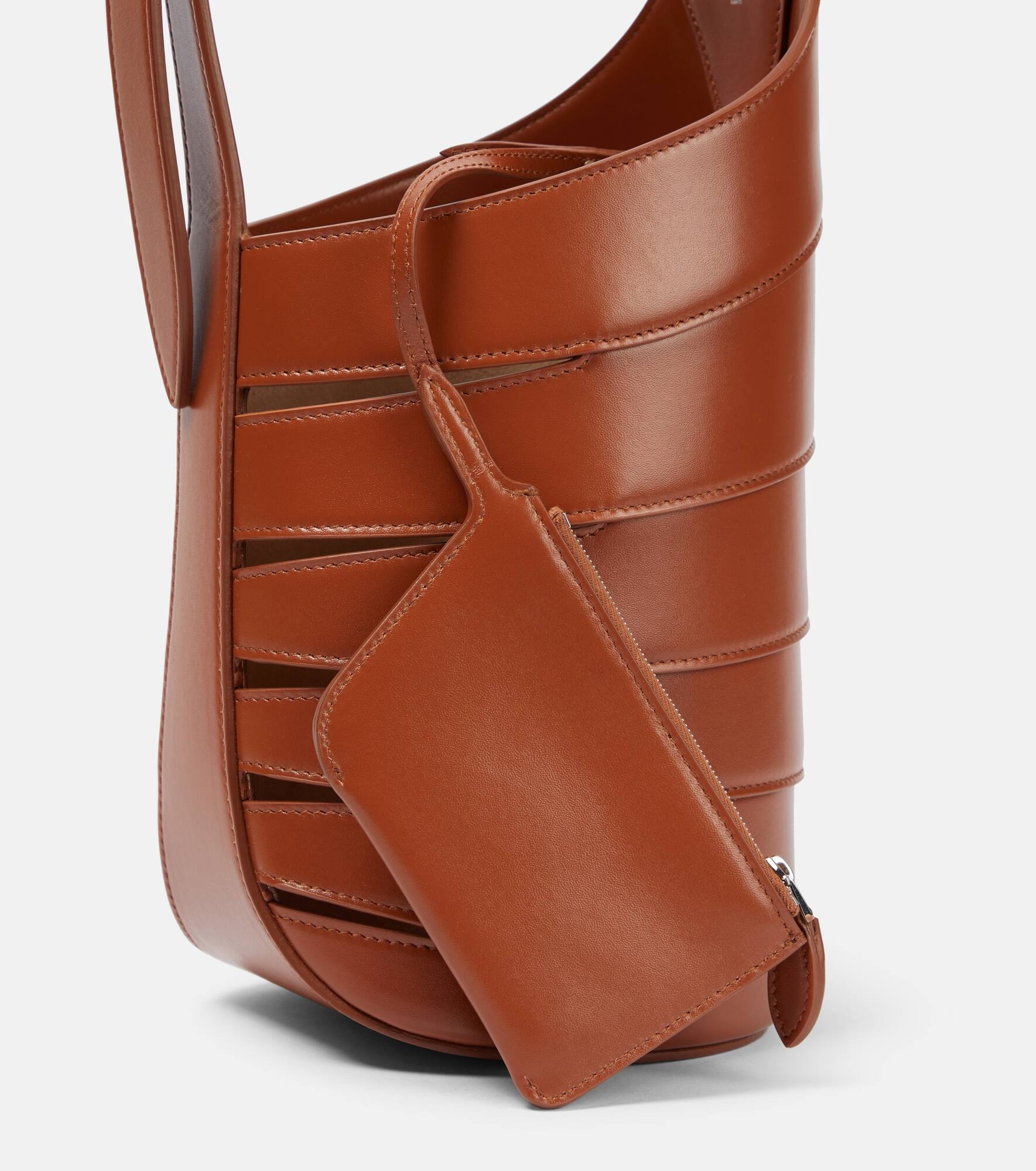 Babel Small leather shoulder bag - 6
