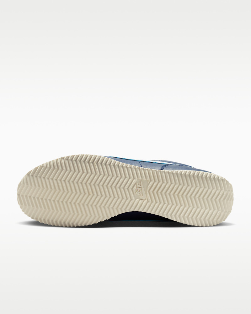 Nike Nike Cortez Leather Men's Shoes outlook