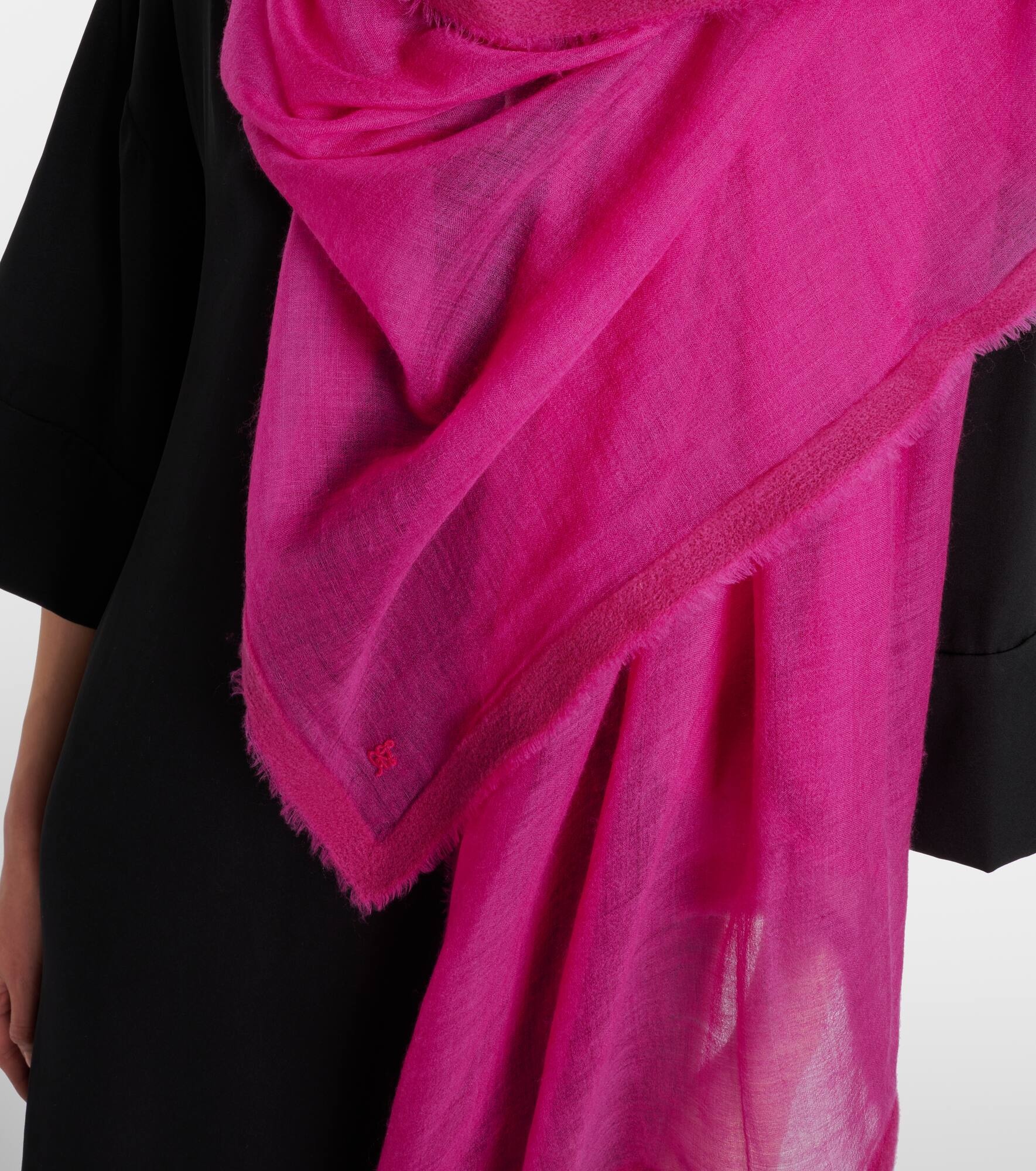 Cashmere and wool scarf - 3