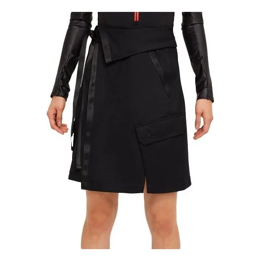(WMNS) AS W J UTILITY SKIRT FUTURE Black DA4589-010 - 1