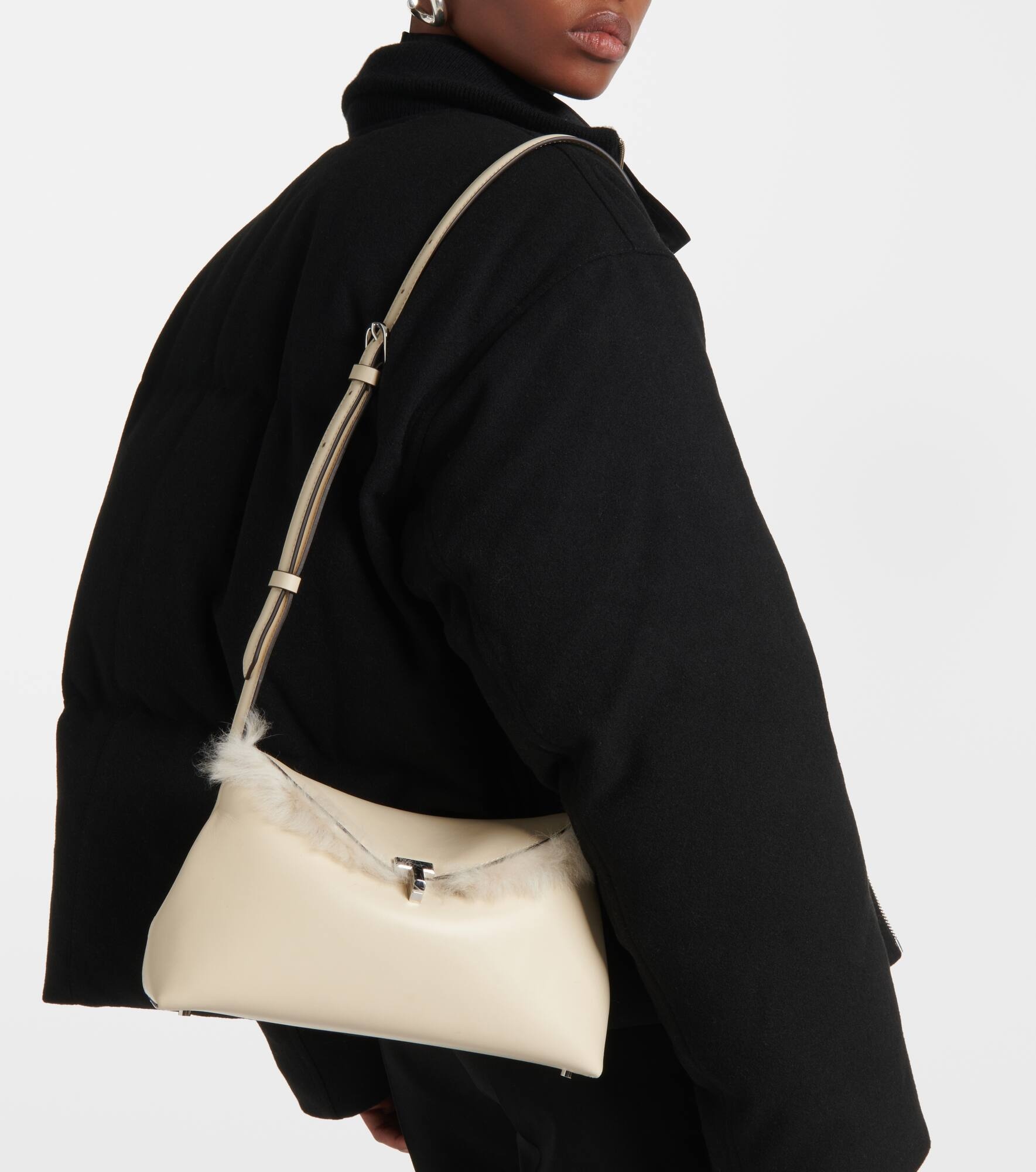 T-Lock shearling-lined leather clutch - 2