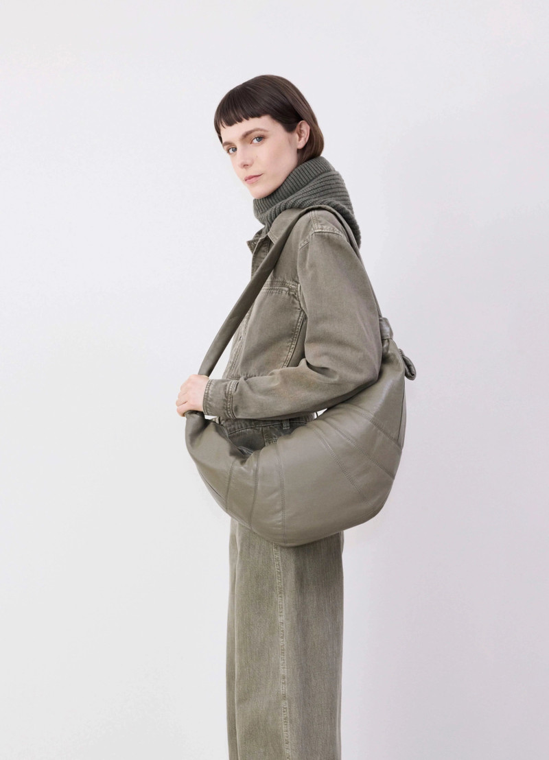 Lemaire LARGE CROISSANT BAG outlook