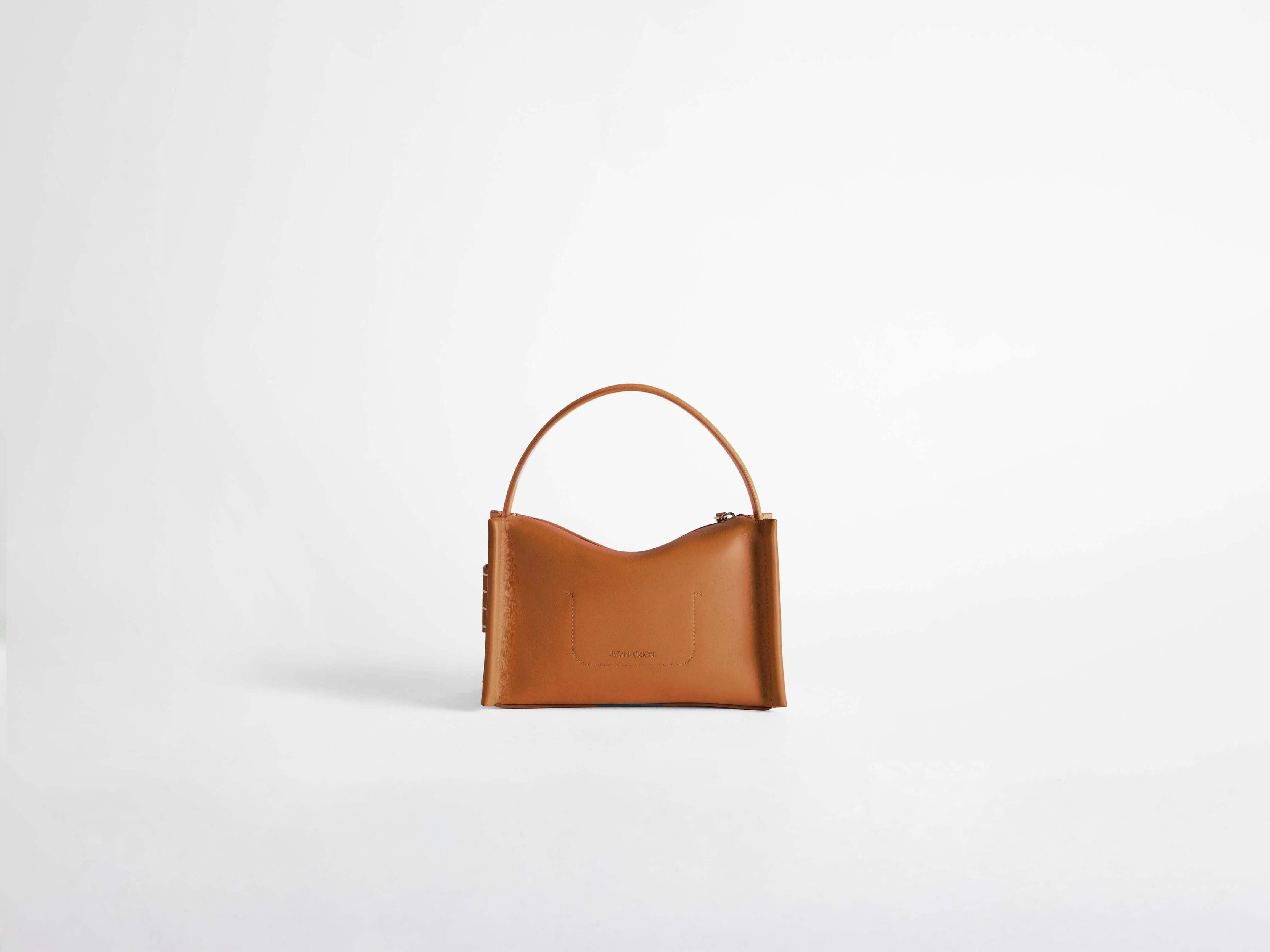SMALL LOAFER BAG IN TAN LEATHER - 4