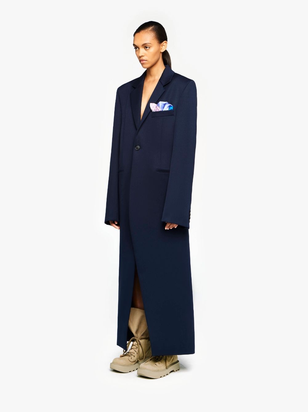 LONG COAT WITH SATIN HANDKERCHIEF - 4