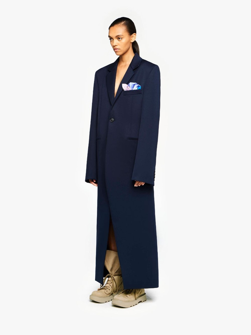 LONG COAT WITH SATIN HANDKERCHIEF 4