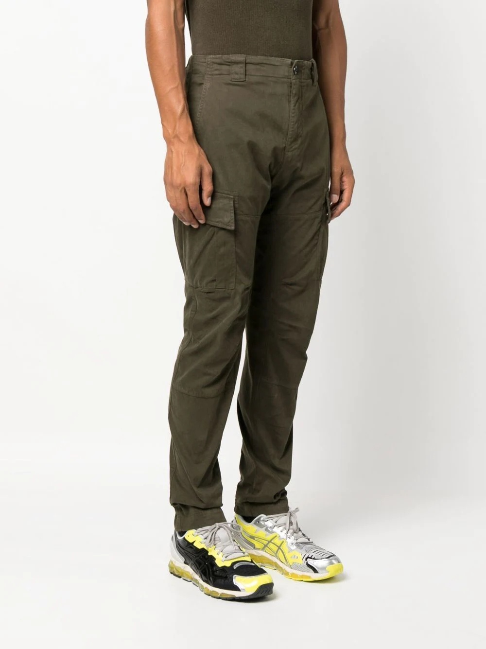 logo-patch tapered cargo trousers - 3