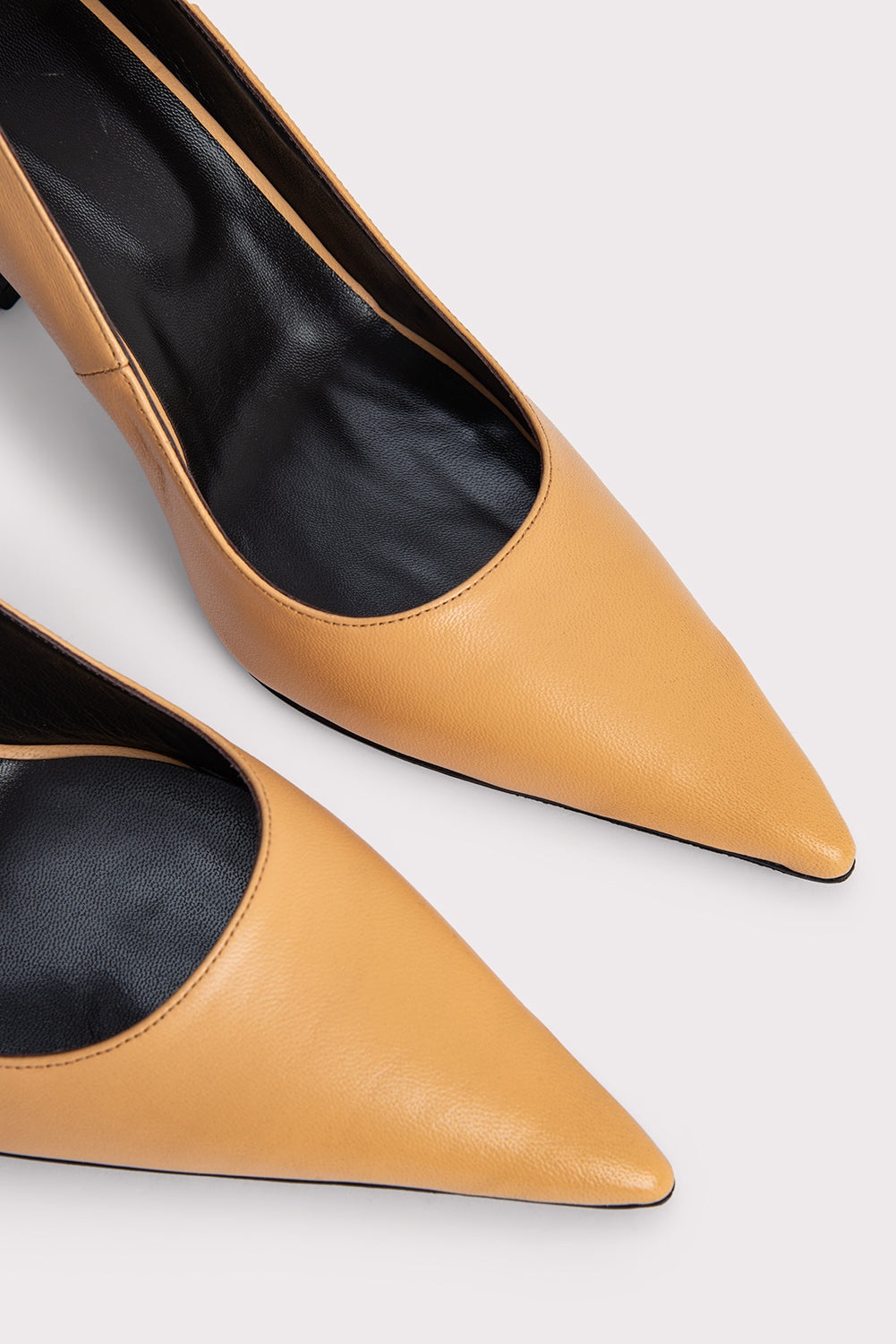 Viva Biscuit Nappa Leather - 5