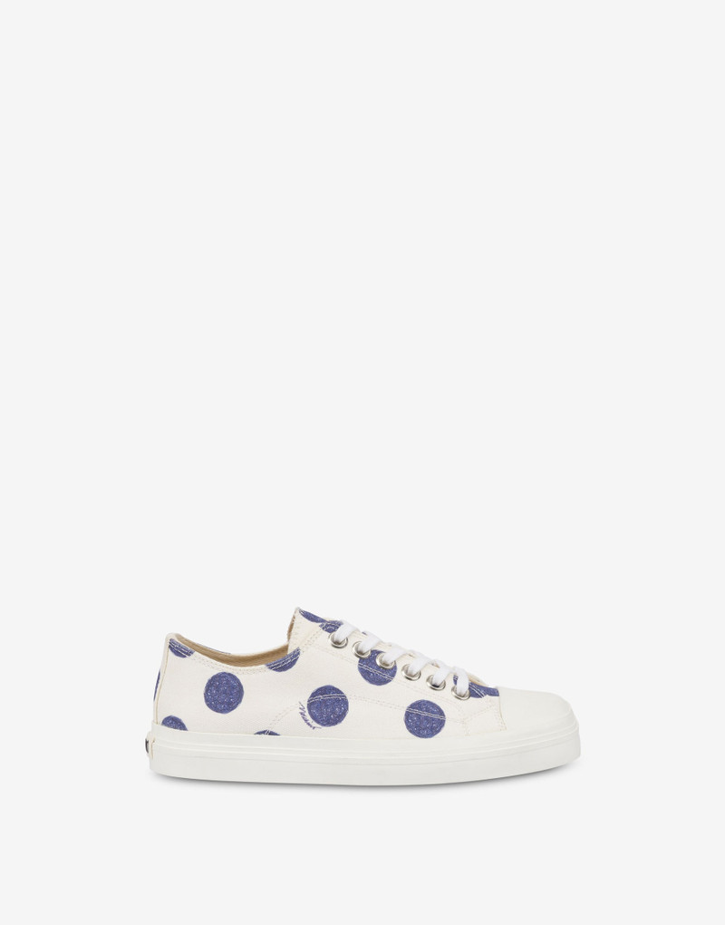 SNEAKERS IN BLUE POLKA DOTS CANVAS 1