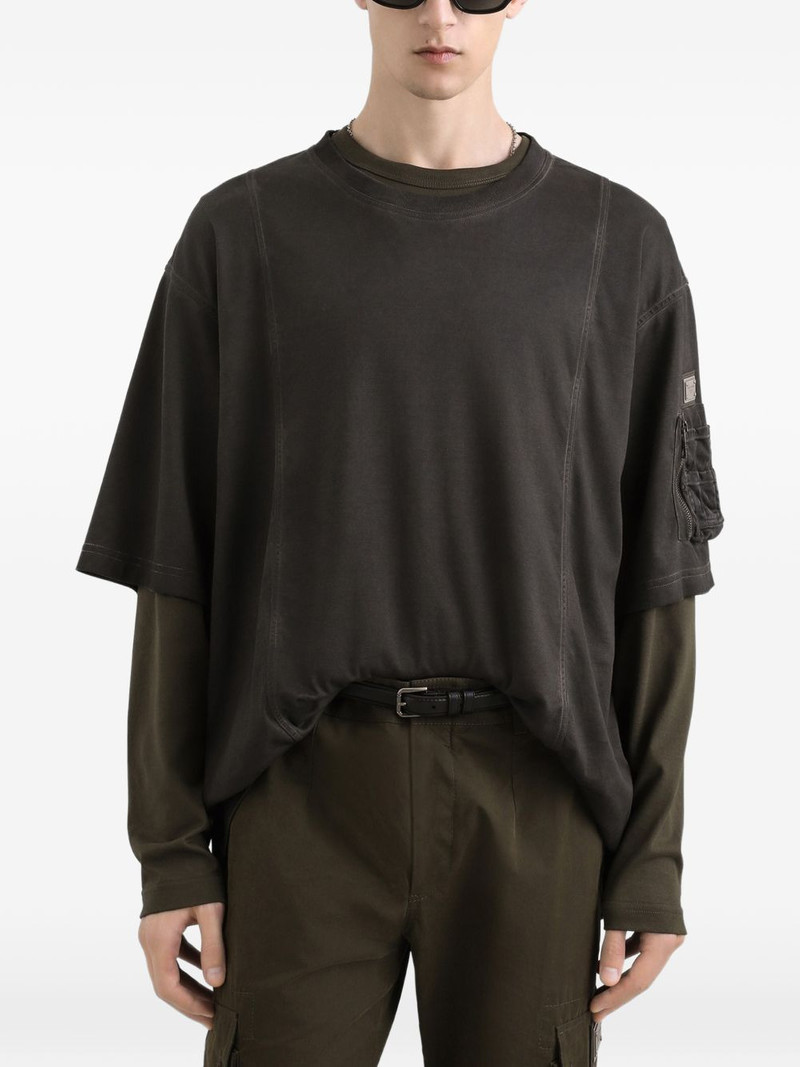 pocket T-shirt 4
