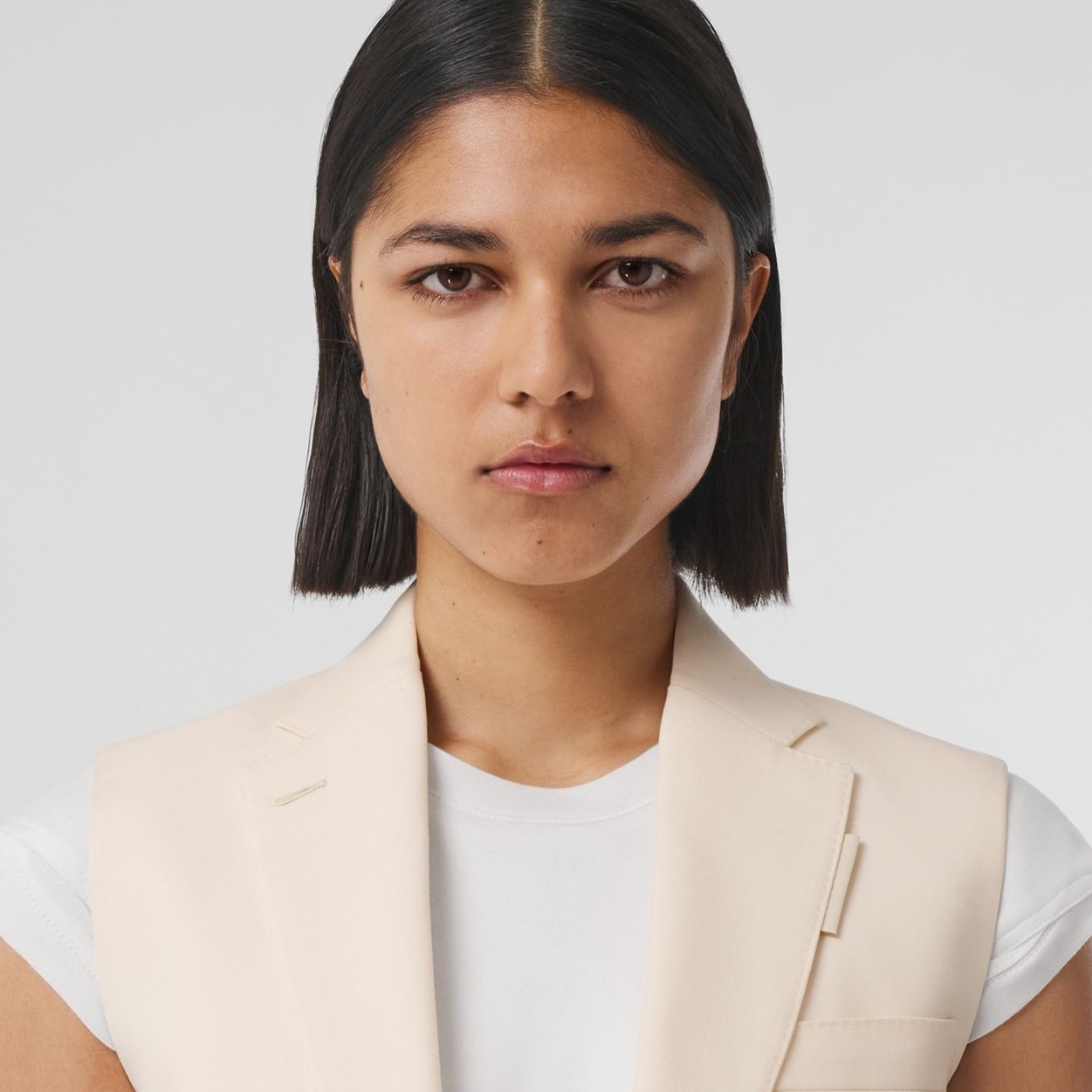 Sleeveless Wool Tailored Jacket - 3