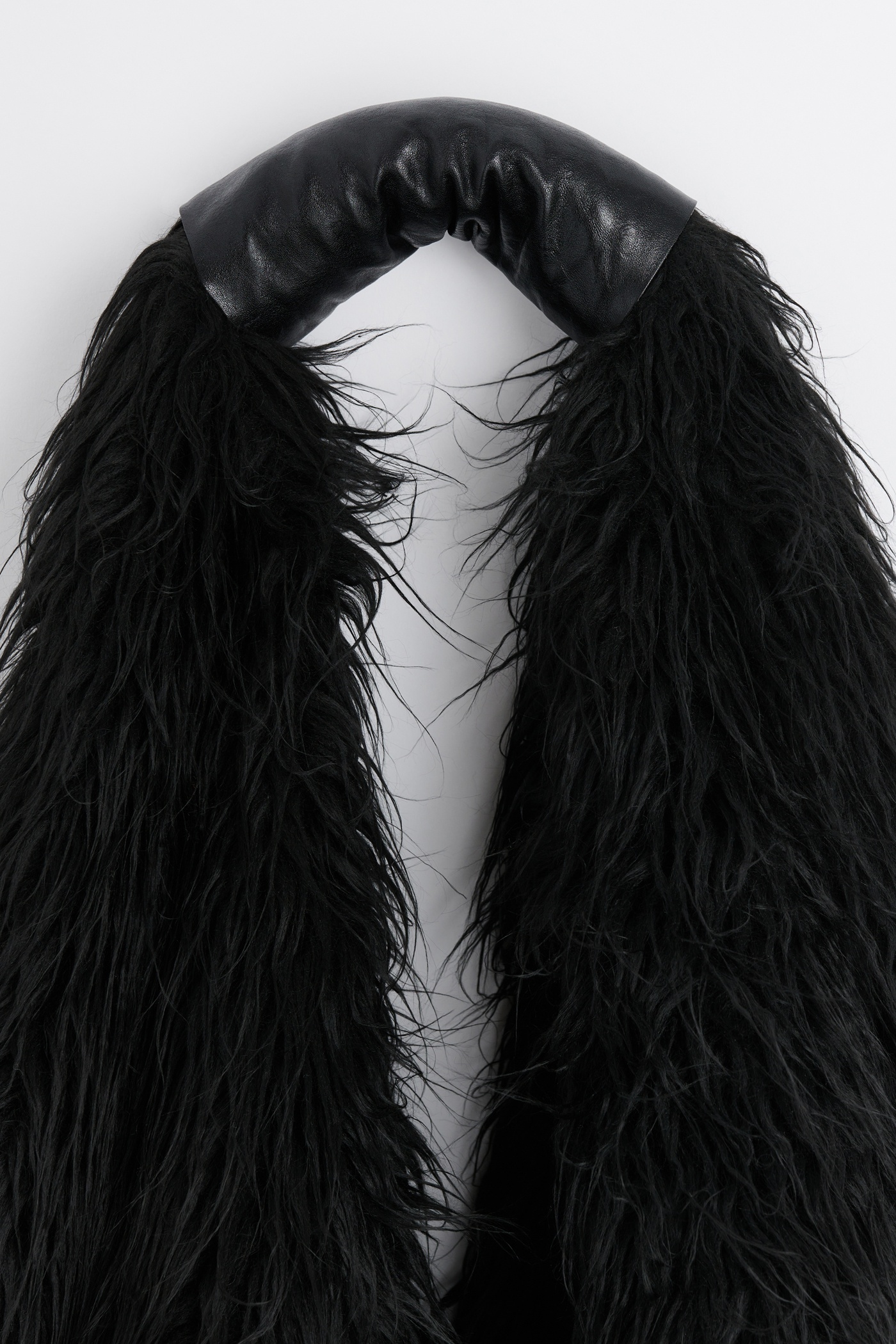 Drip Bag Black Fake Fur - 2
