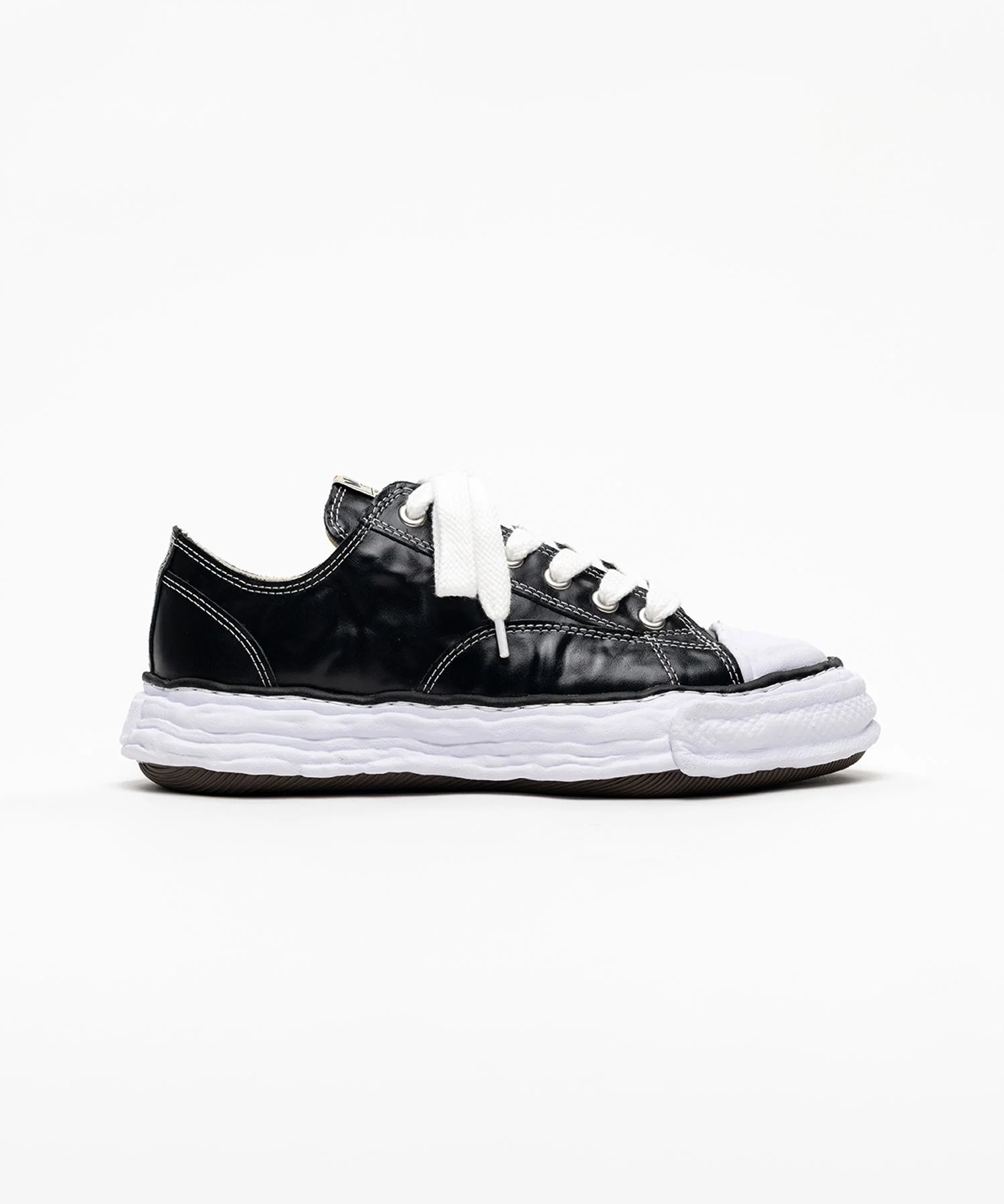 "PETERSON23" OG Sole Wrinkled Leather Low-top Sneakers - 1