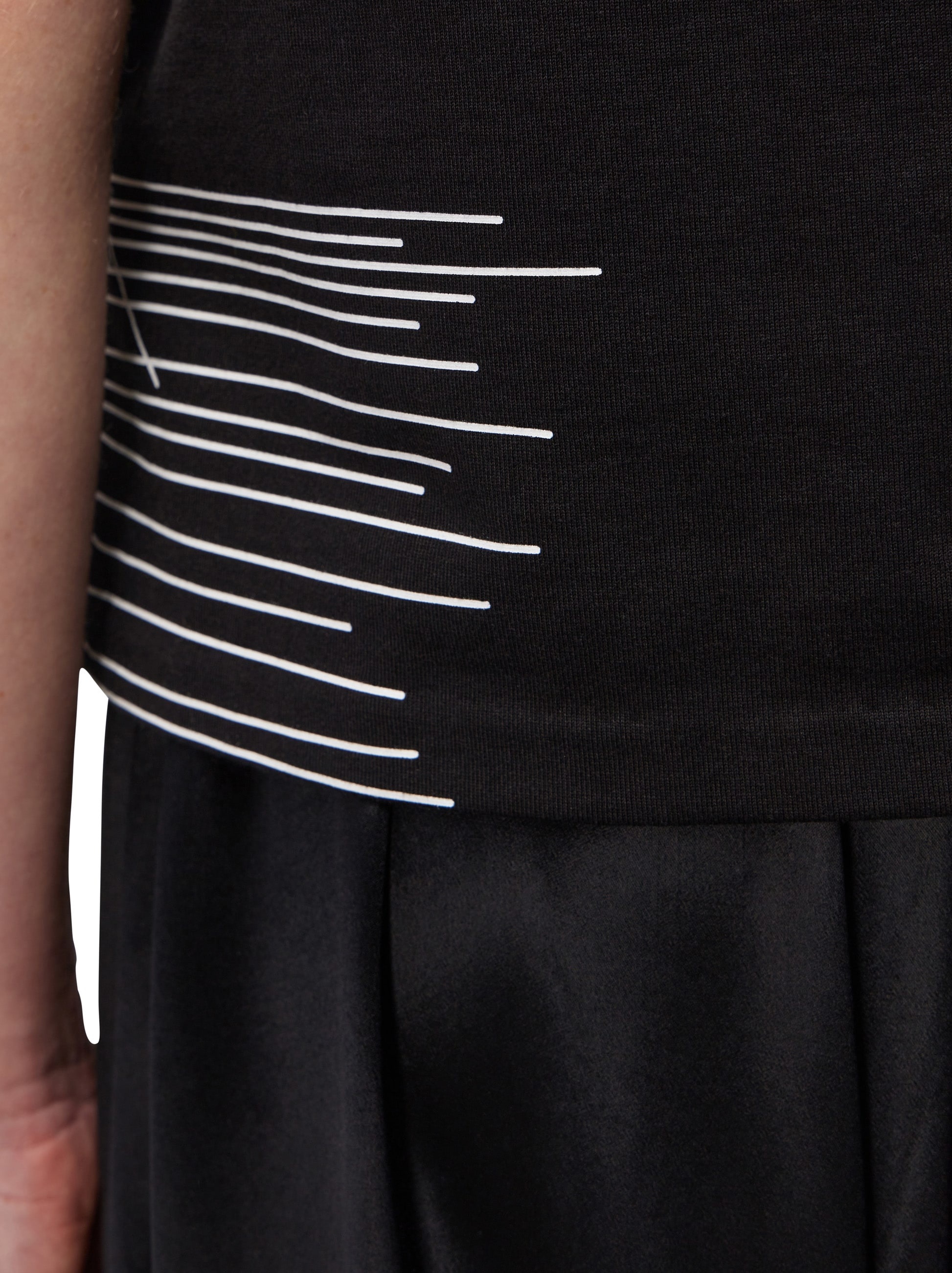Embroidered t-shirt - 5