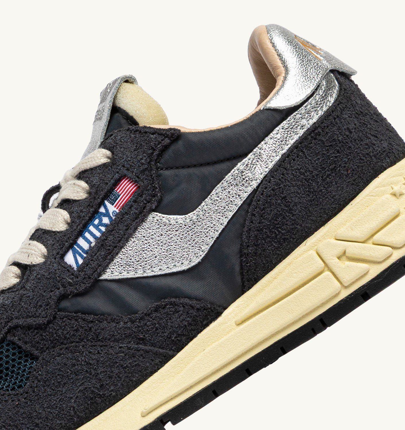 REELWIND LOW SNEAKERS IN CARBON AND SILVER TONE NYLON SUEDE AND LEATHER - 6