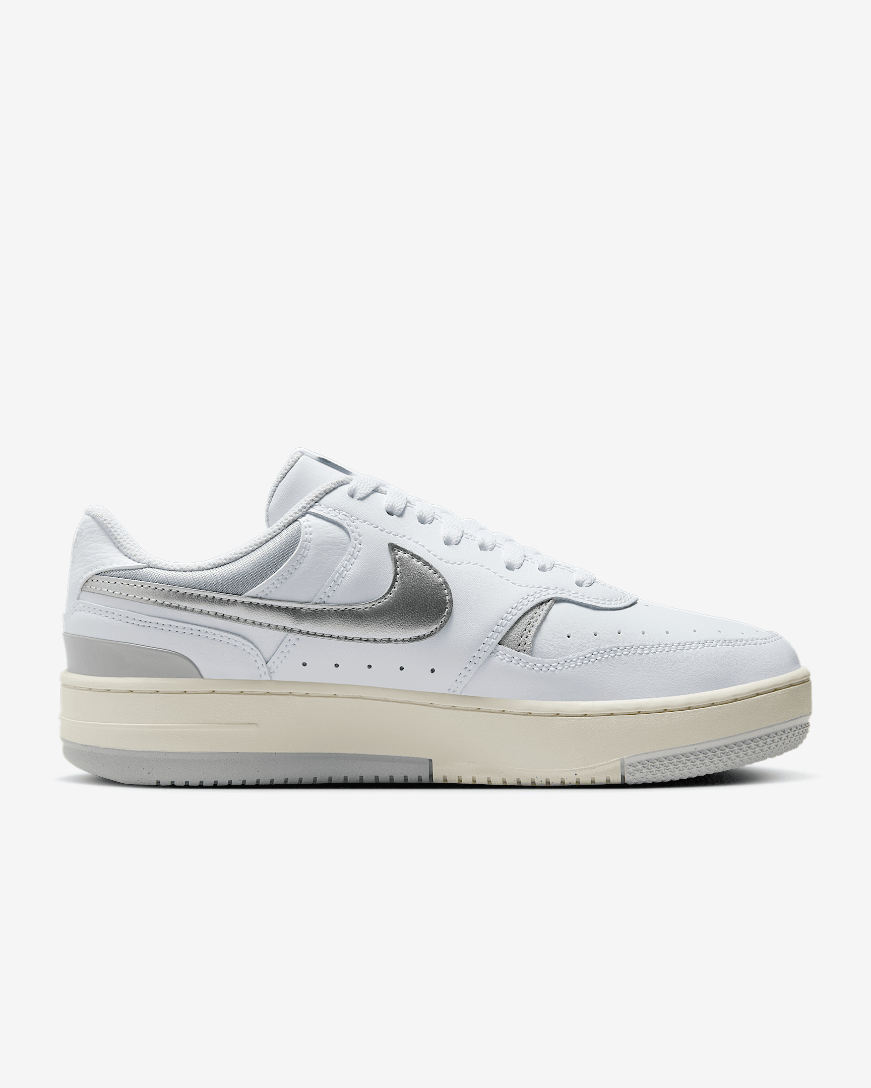 Nike Gamma Force Women's Shoes - 3