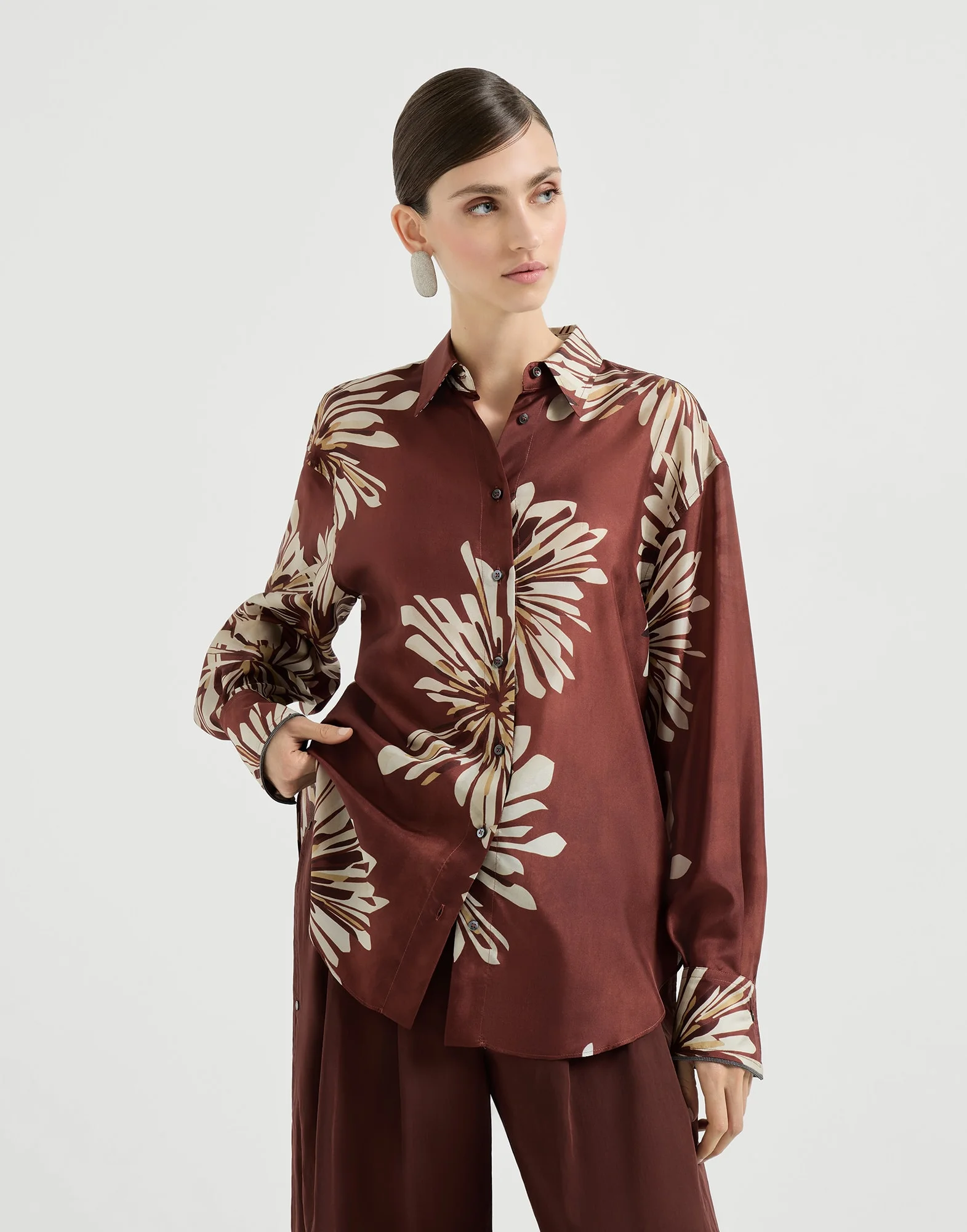 Silk bloom print pongee shirt with monili - 1
