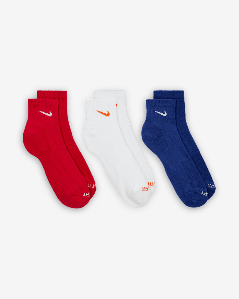 Nike Everyday Plus Cushioned Training Ankle Socks (3 Pairs) 3