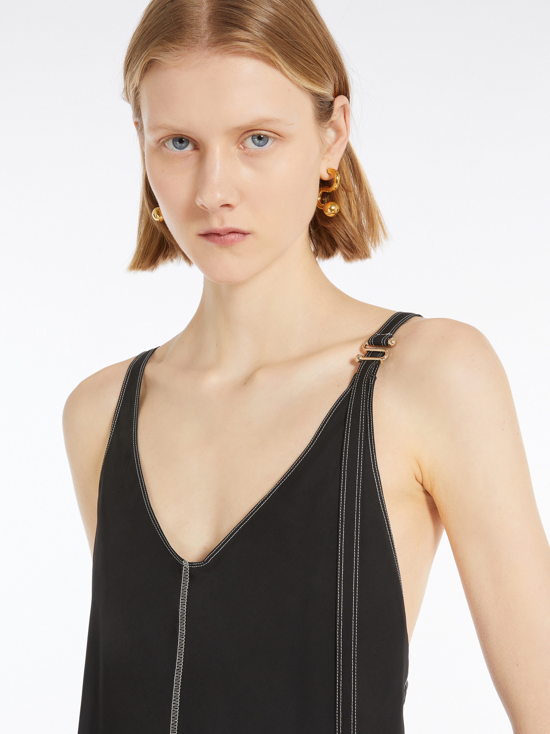 UNIONE Long dress with removable shoulder strap detail - 5