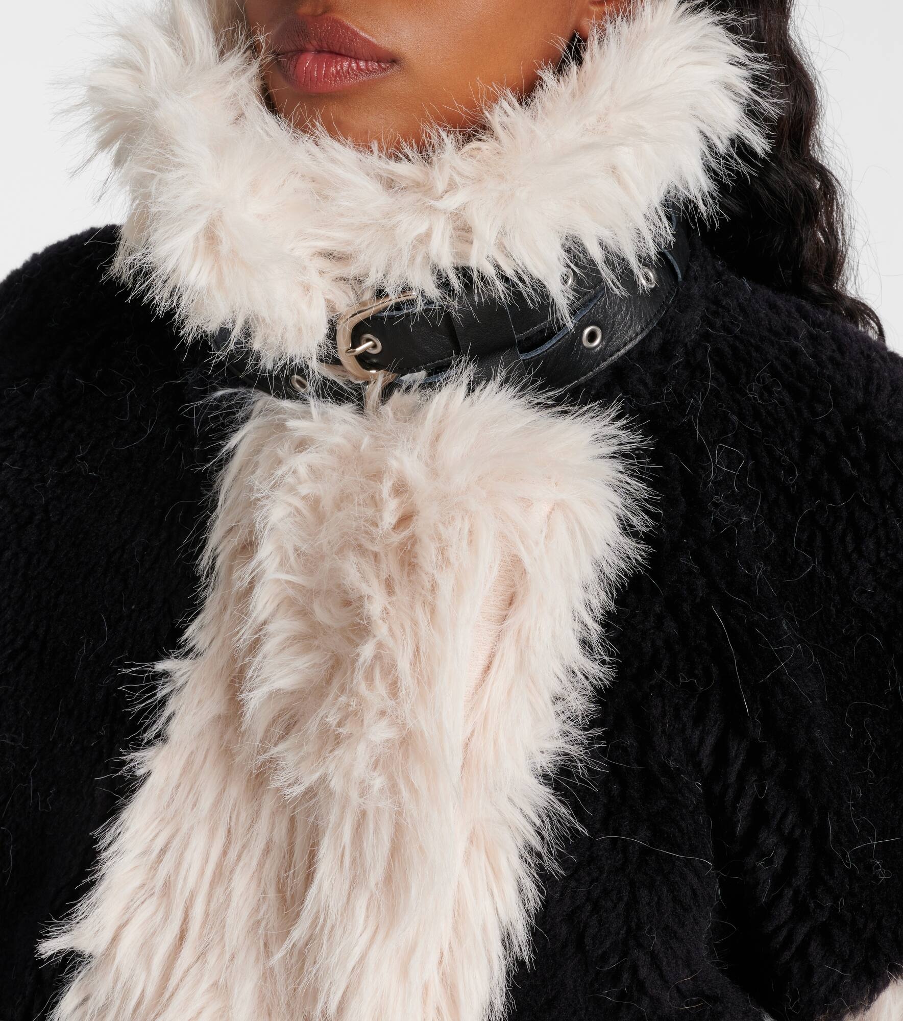 Oversized faux fur-trimmed wool jacket - 4