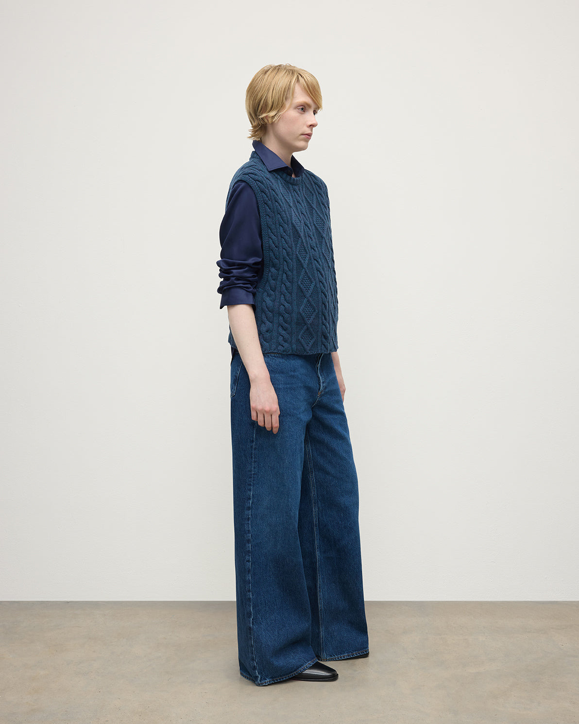 Aran Cable Navy Cashmere Tank - 3